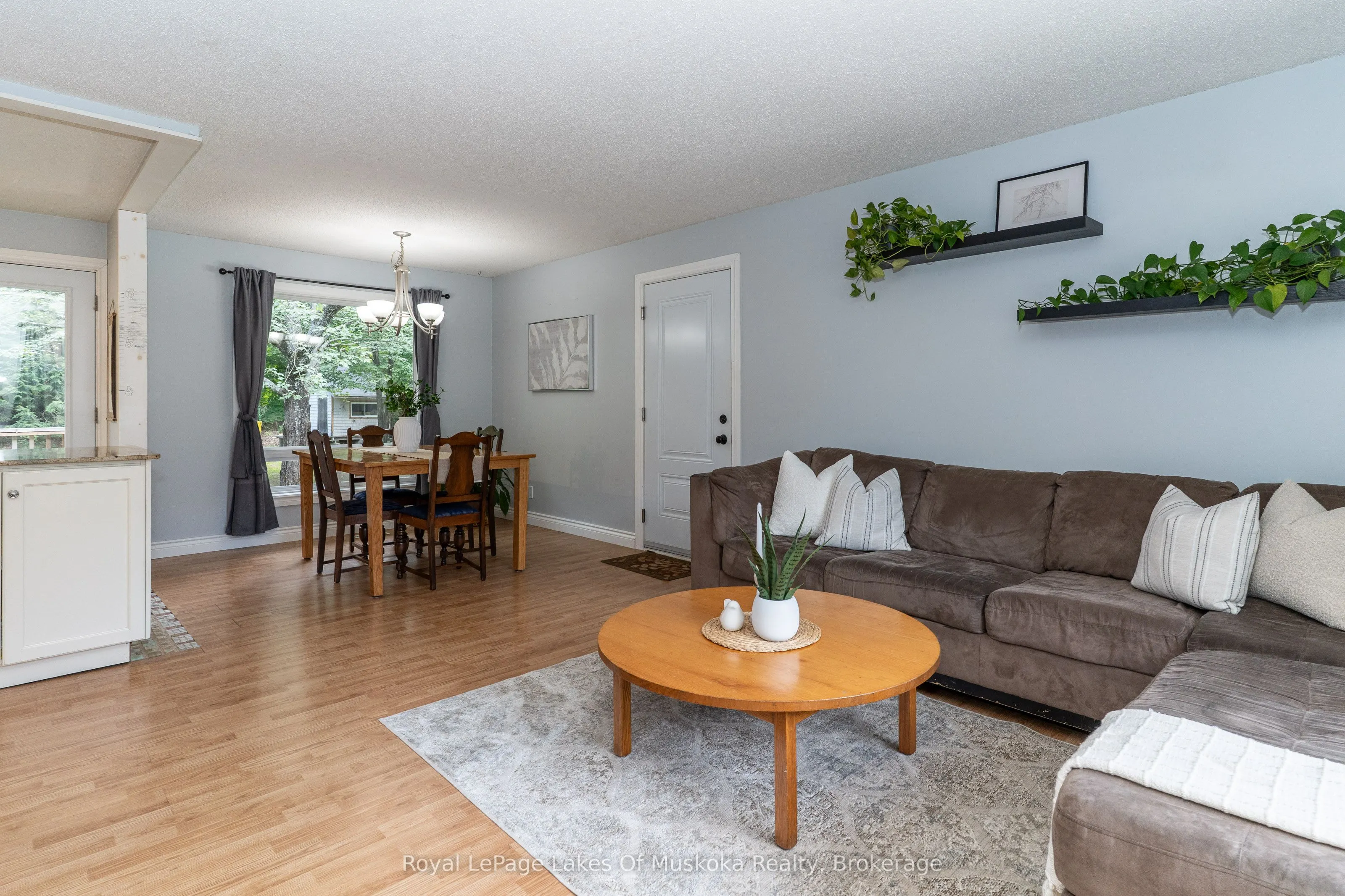 70 Meadow Heights Drive