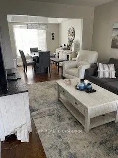 12 Dewberry Crescent