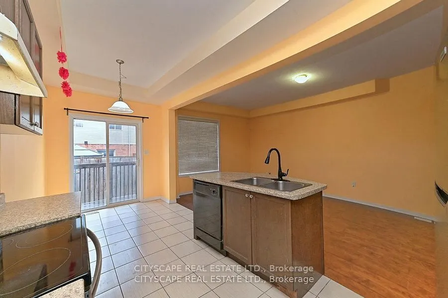 128 Palacebeach Trail
