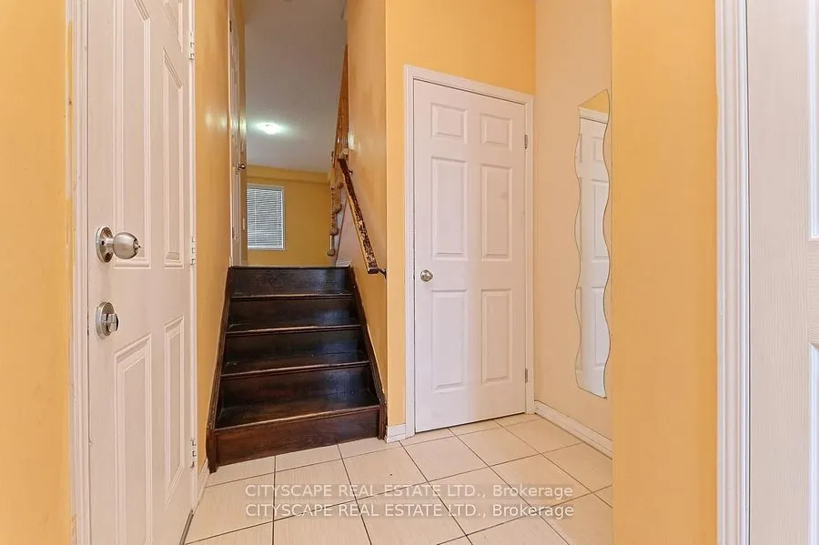 128 Palacebeach Trail