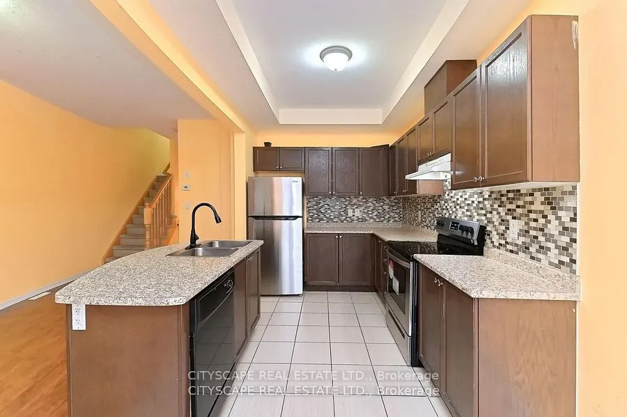 128 Palacebeach Trail