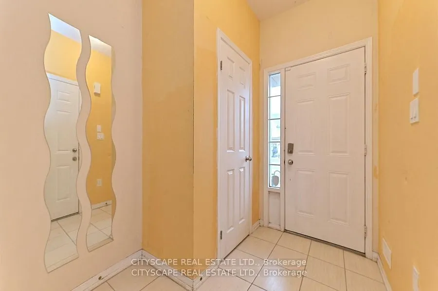 128 Palacebeach Trail