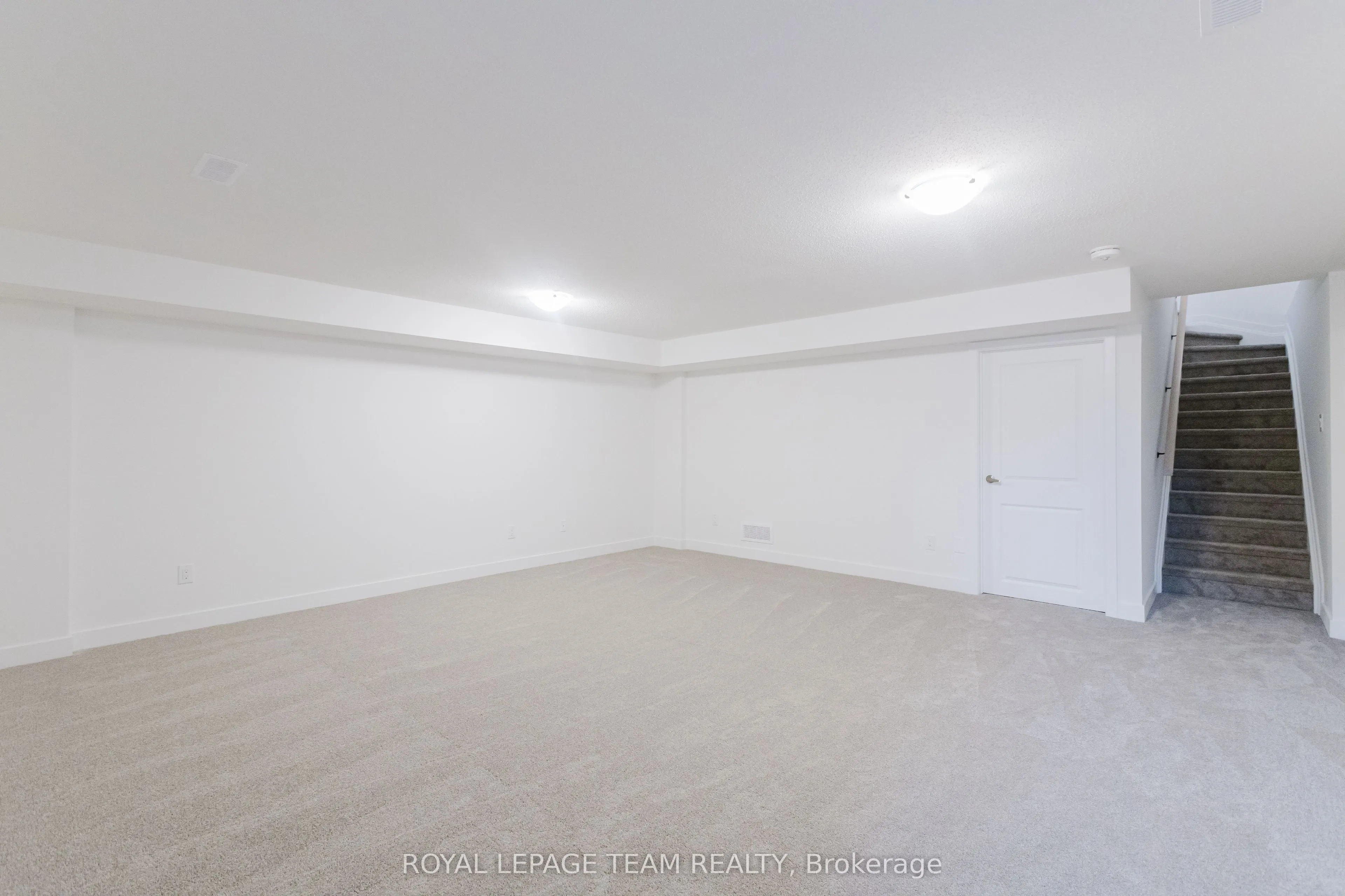 805 Anciano Crescent