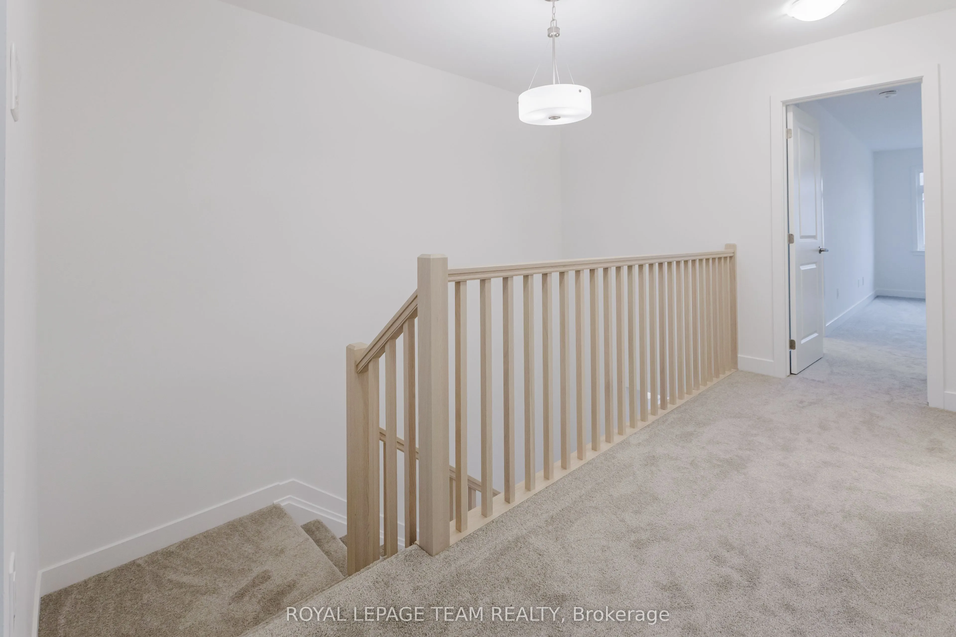 805 Anciano Crescent