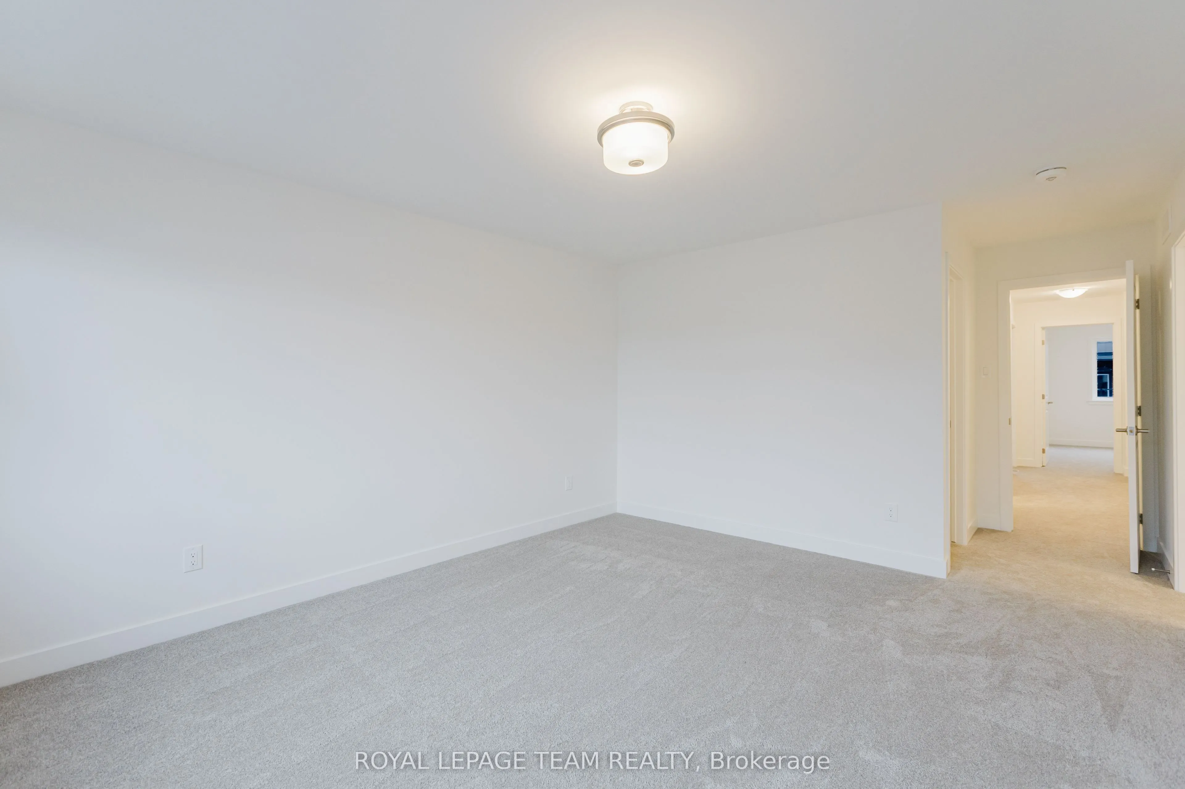 805 Anciano Crescent