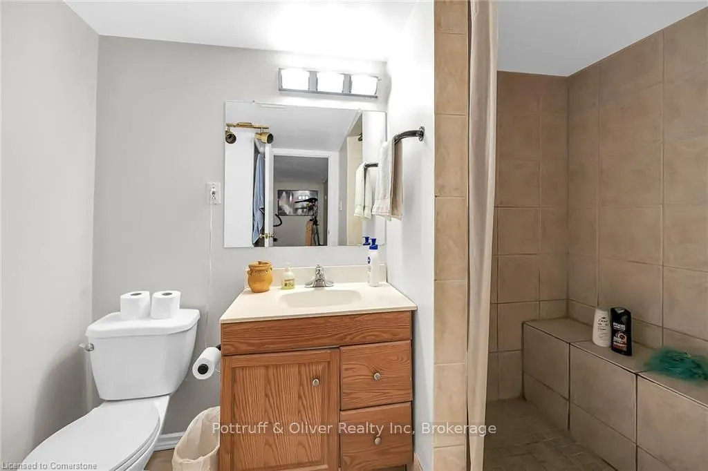 49 East Bend Avenue S