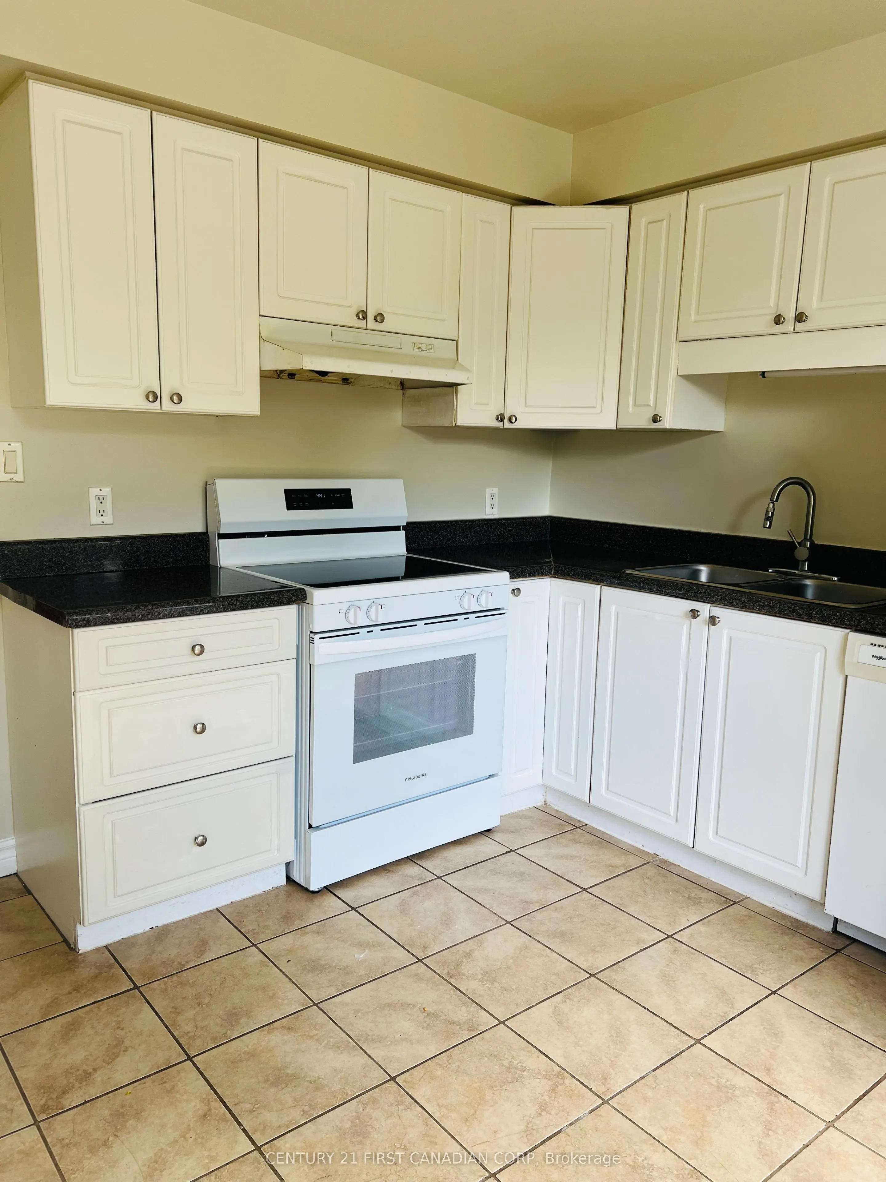 135 Belmont Drive, #9