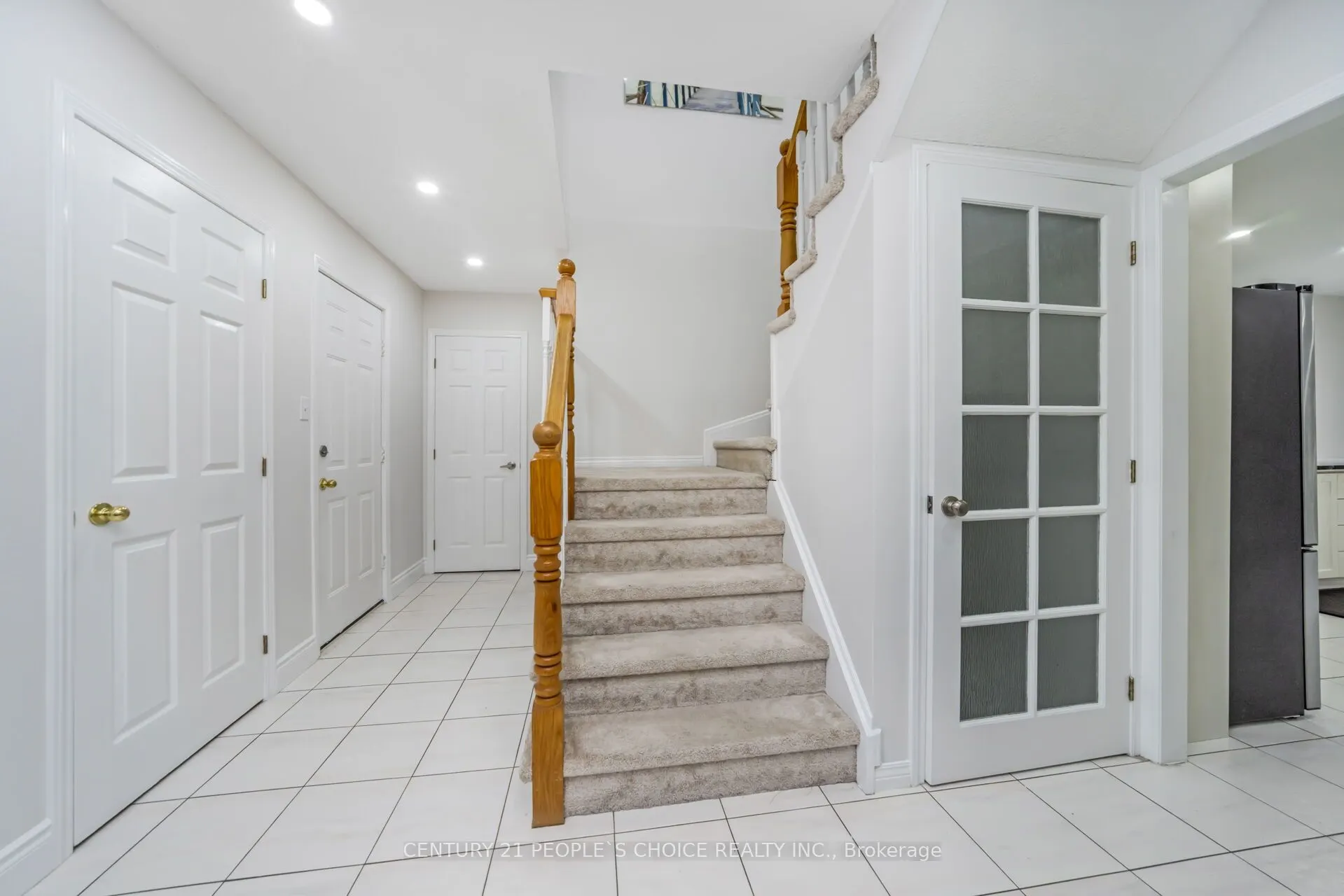 10 Hillgarden Drive