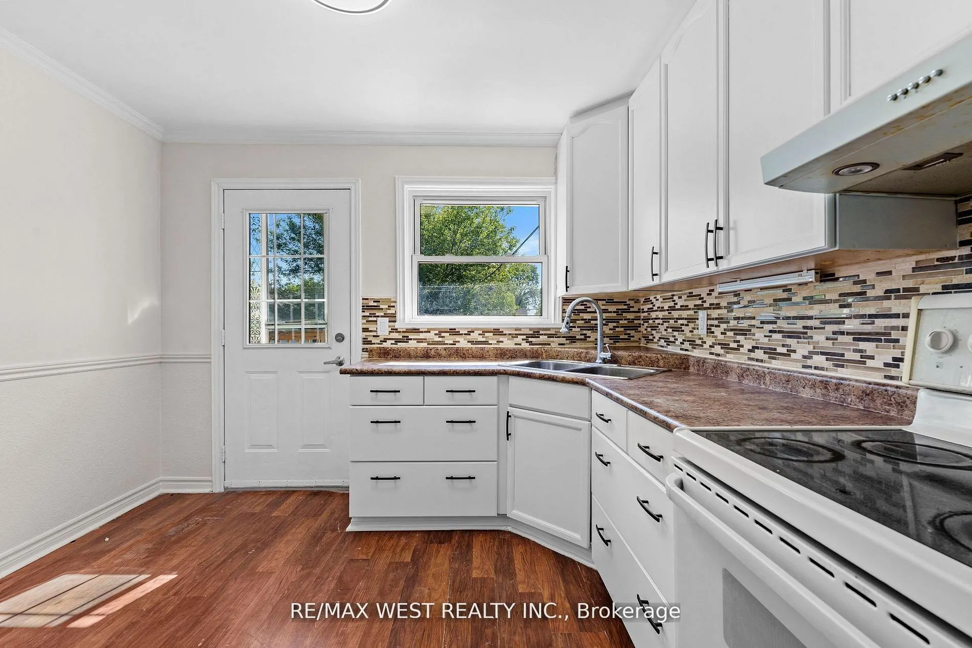 145 First Avenue, #Main