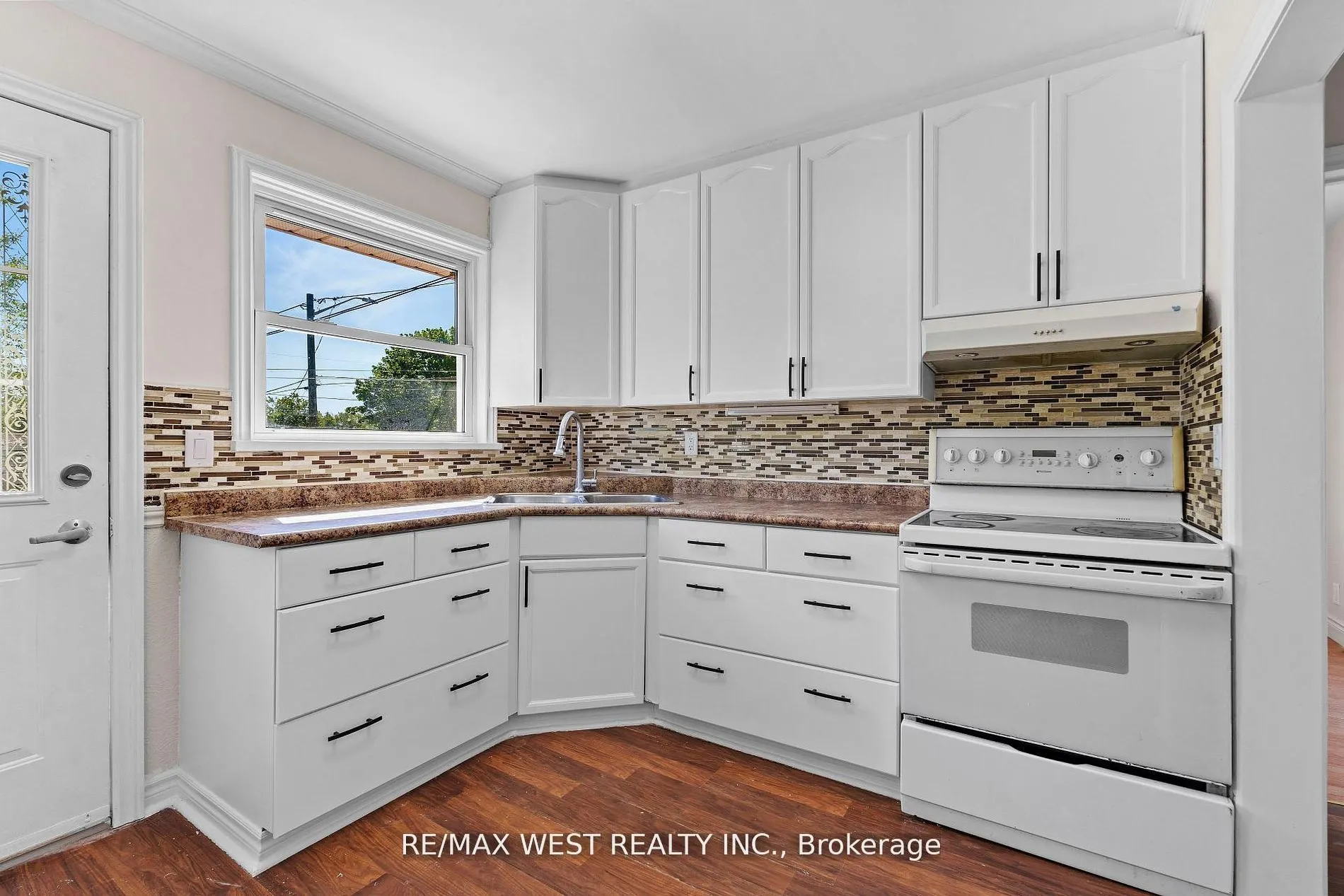 145 First Avenue, #Main