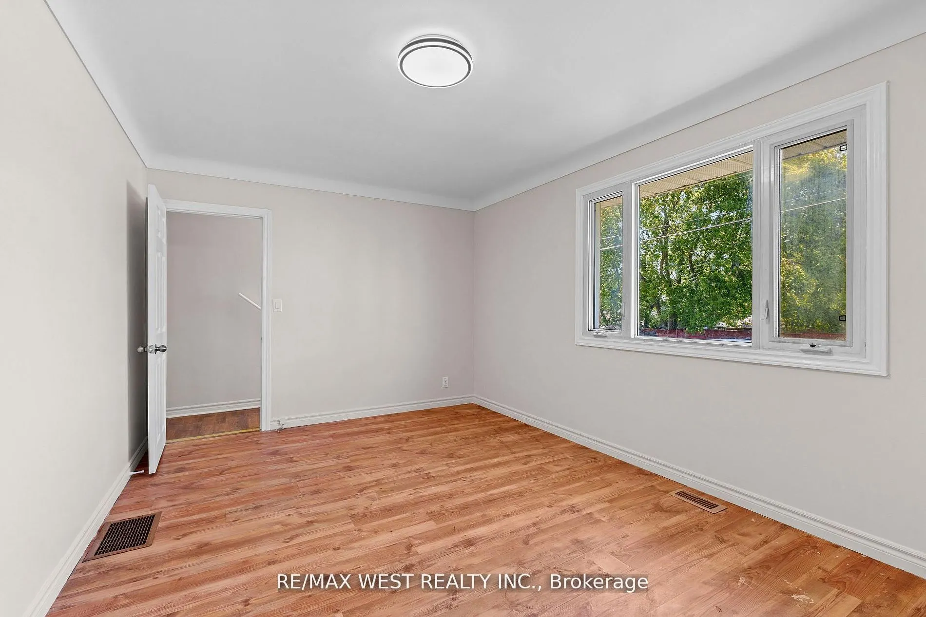 145 First Avenue, #Main