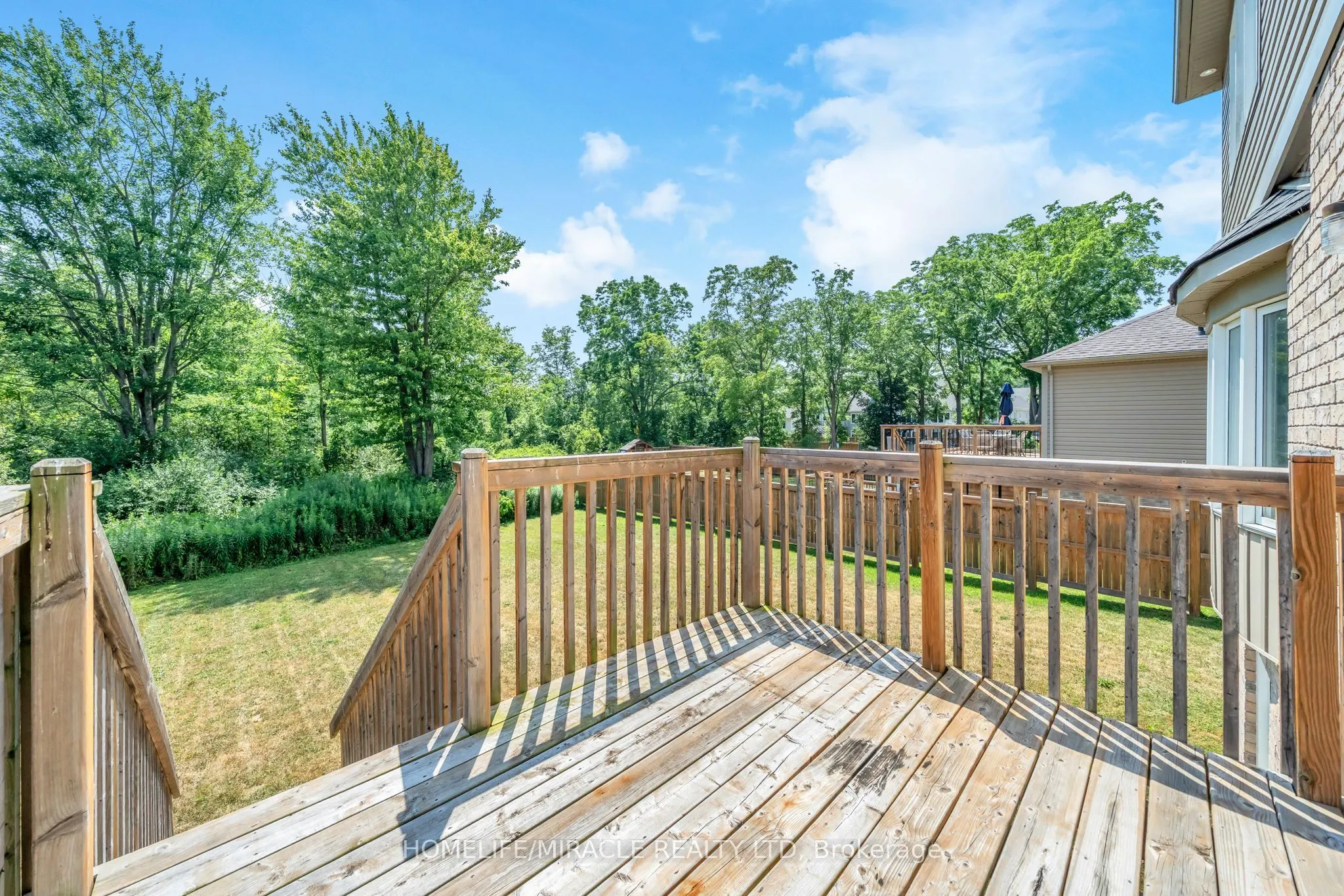 3547 Dominion Road S