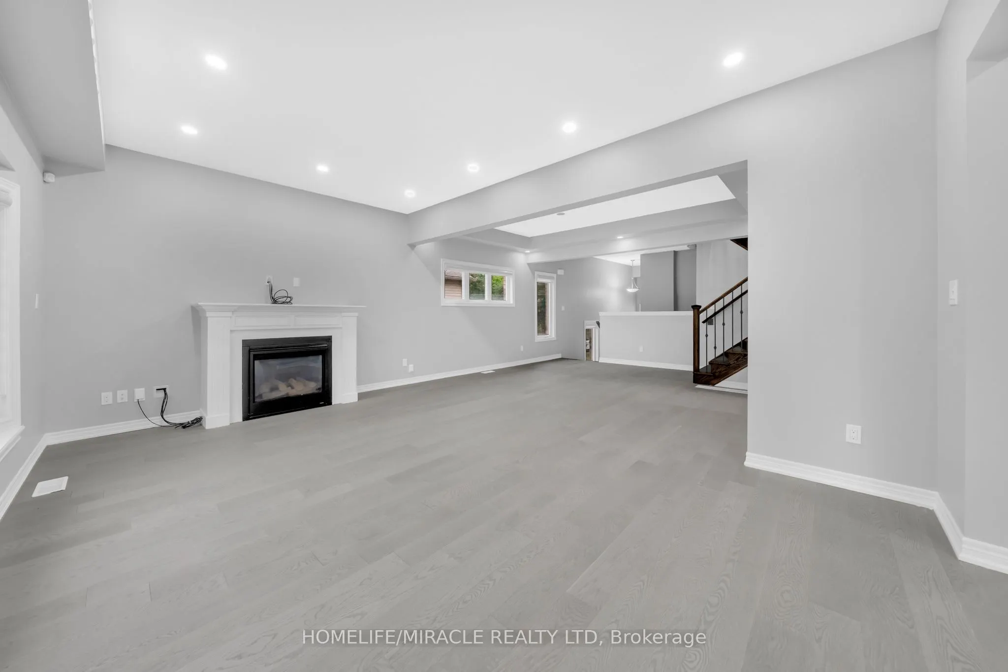 3547 Dominion Road S
