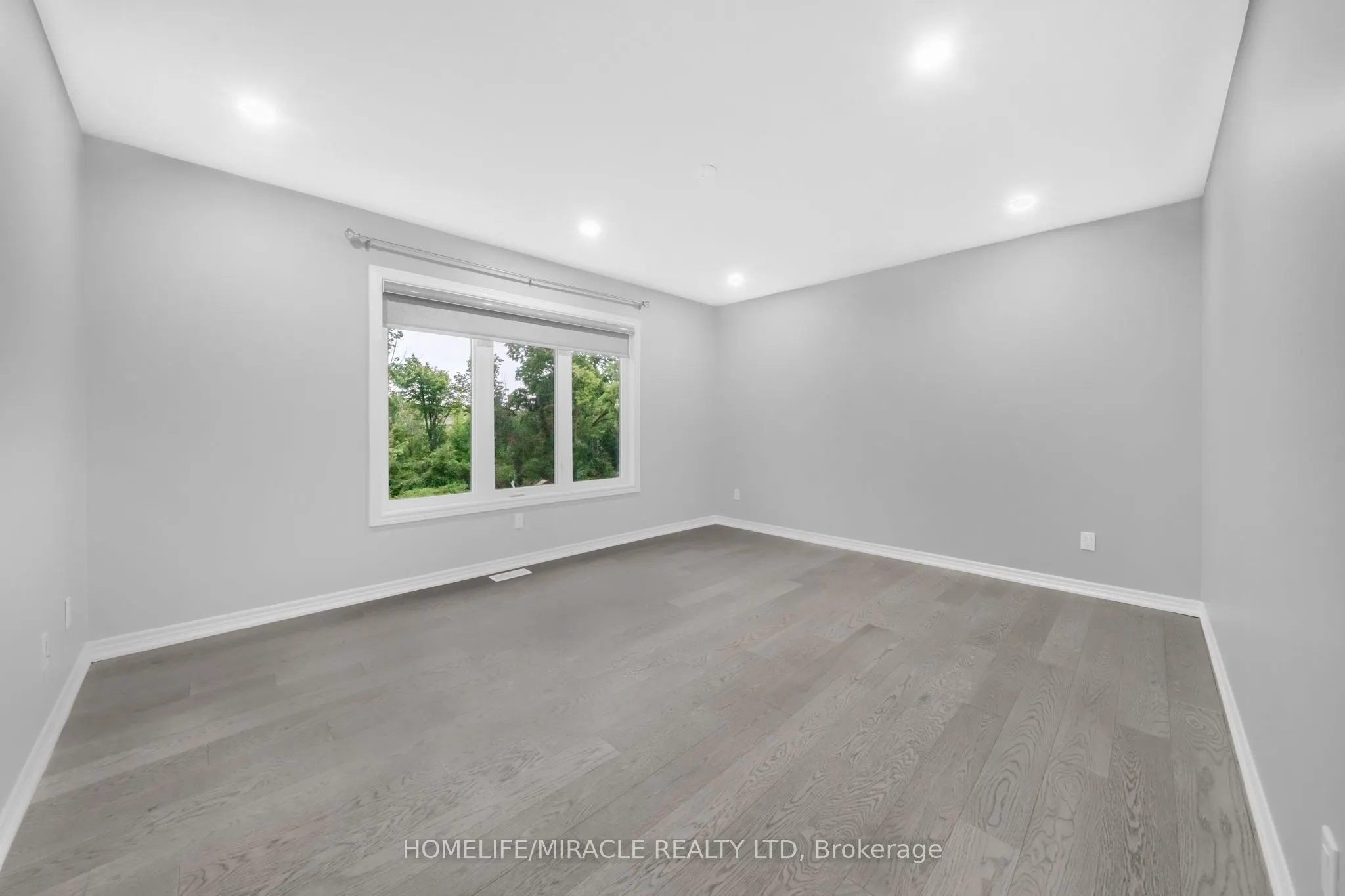 3547 Dominion Road S
