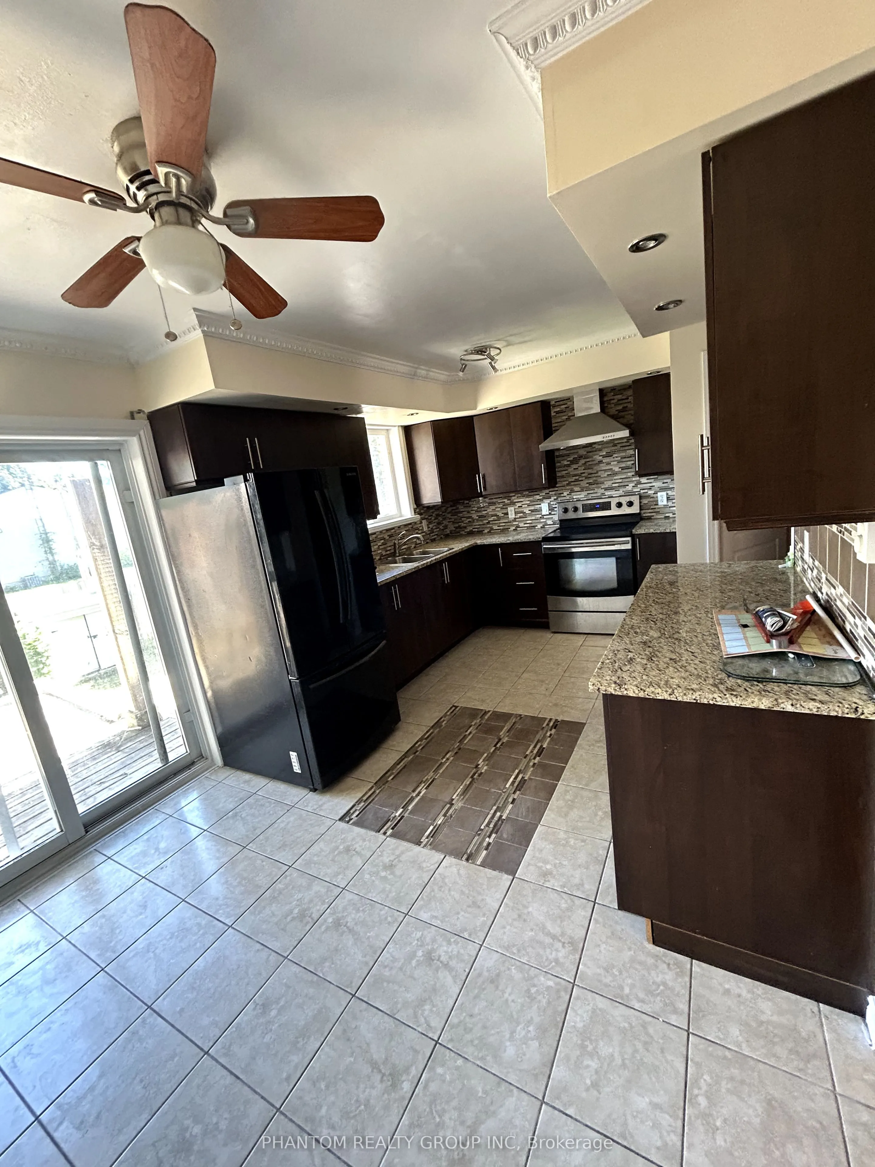 96 Carraway Crescent