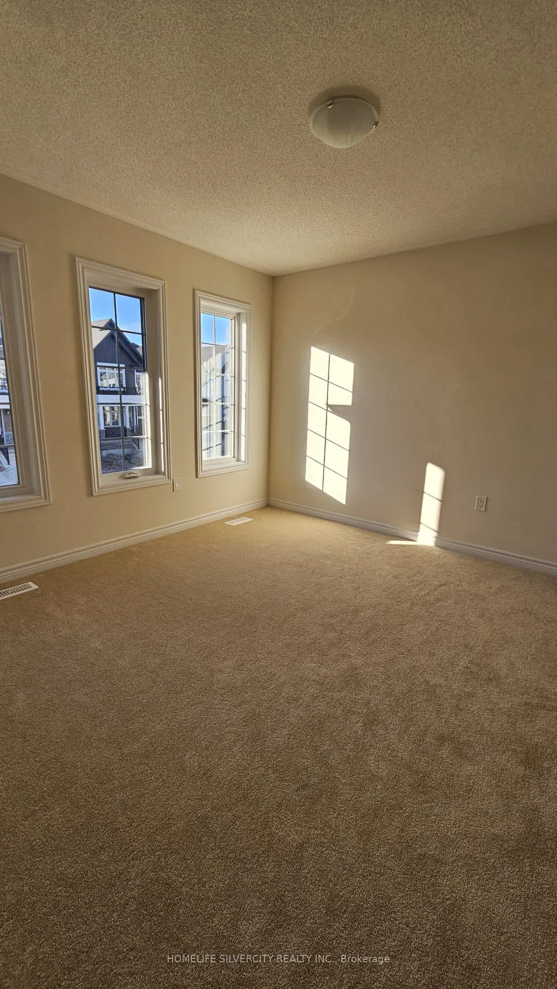 81 MCGILL Avenue