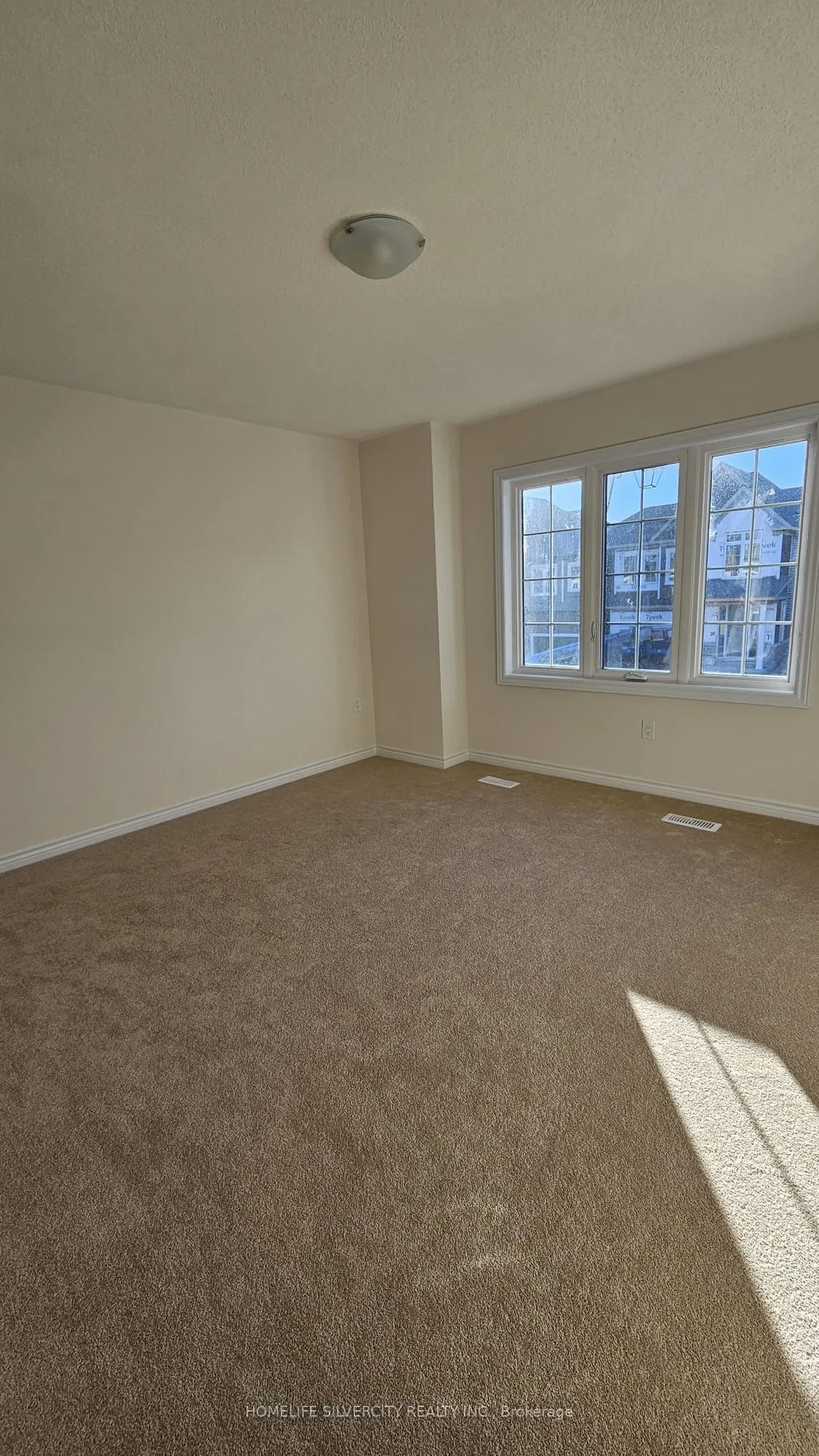 81 MCGILL Avenue