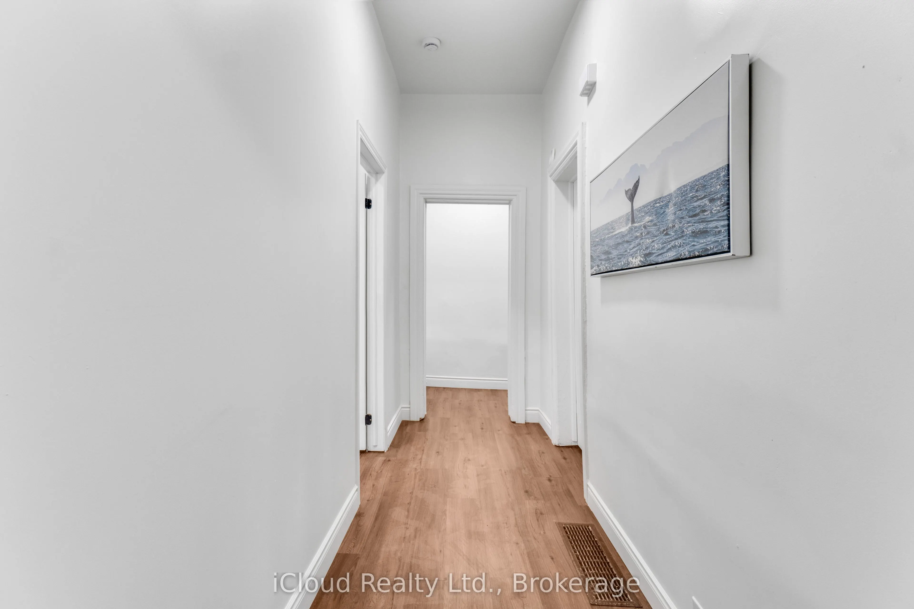 368 Simcoe Street