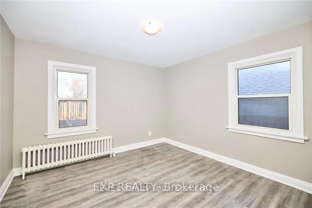37 York Street, #Main Floor