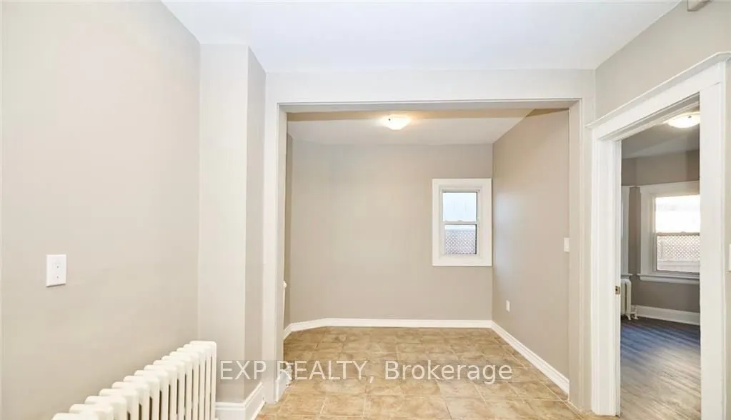 37 York Street, #Main Floor