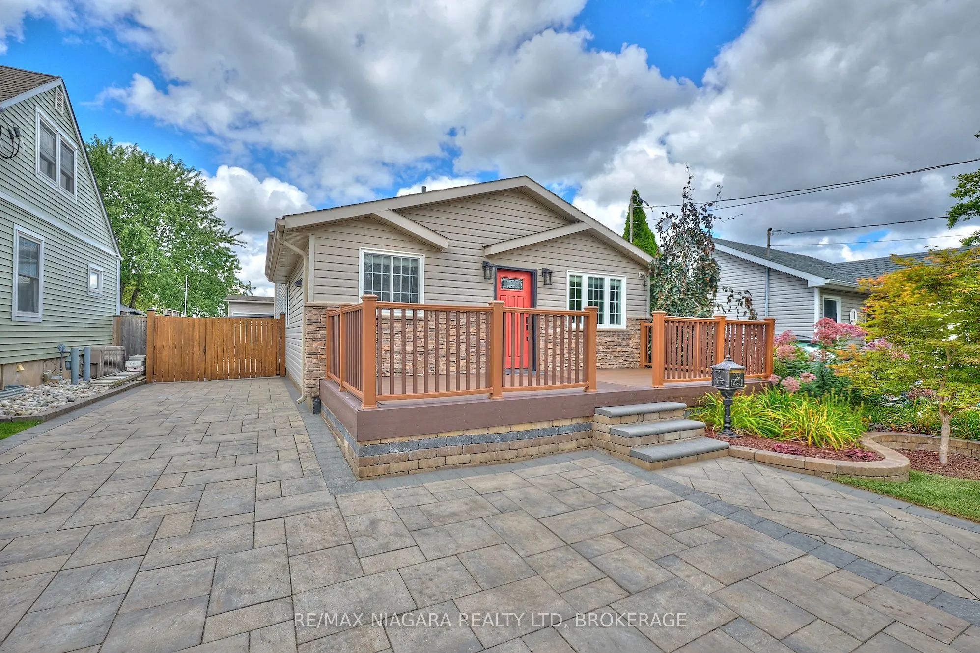 9 Keele Street