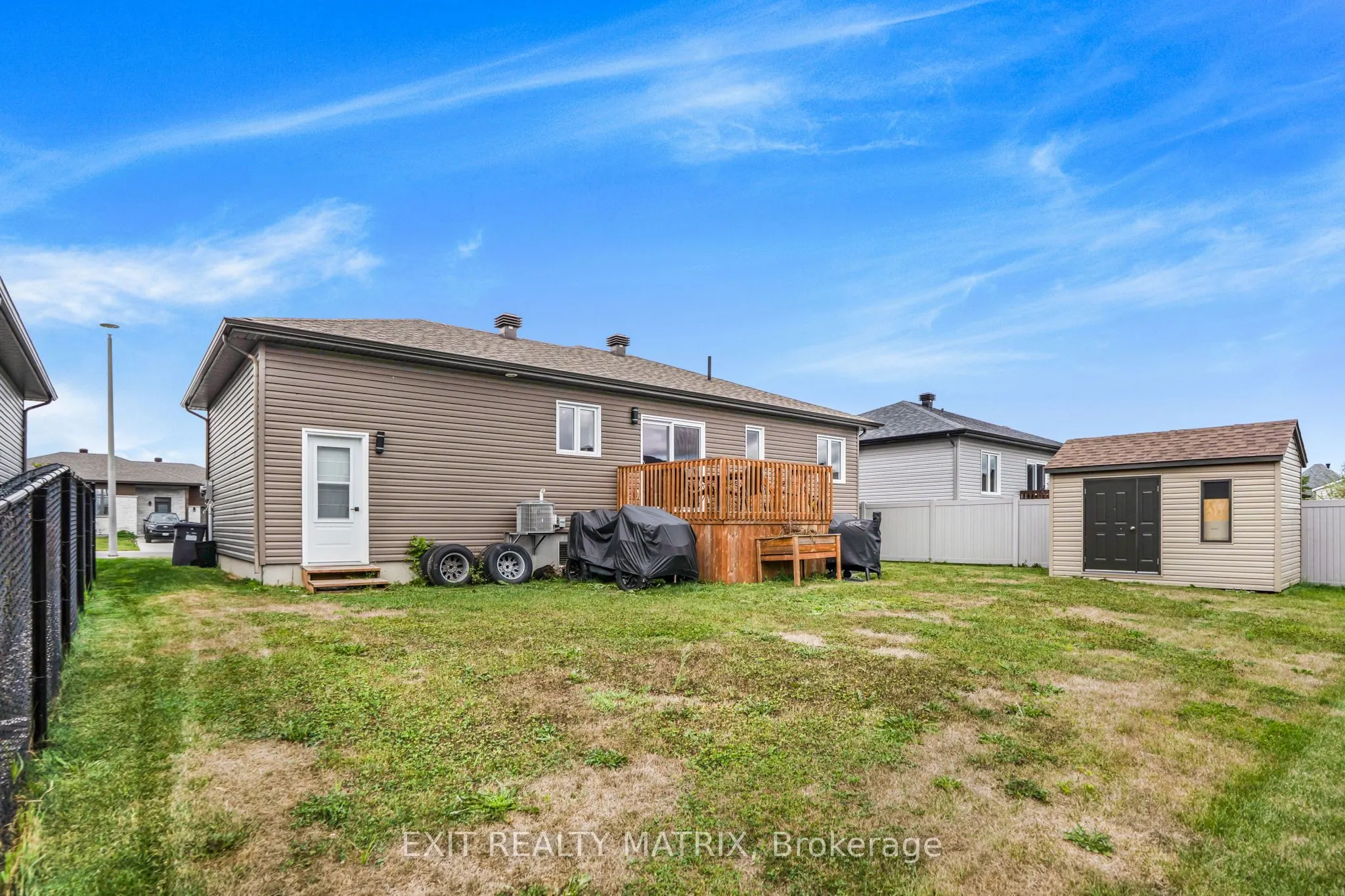681 Roxane Crescent
