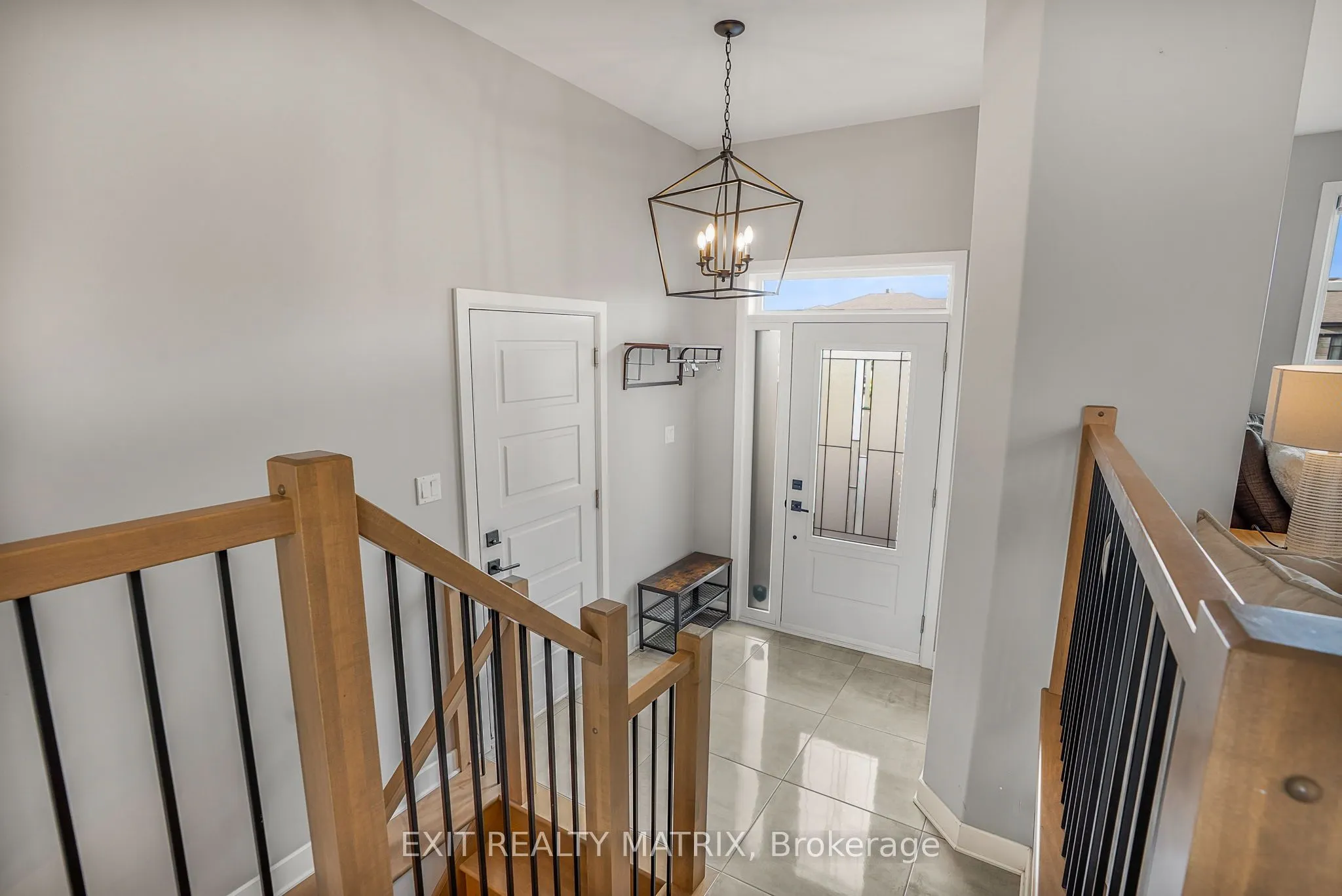 681 Roxane Crescent