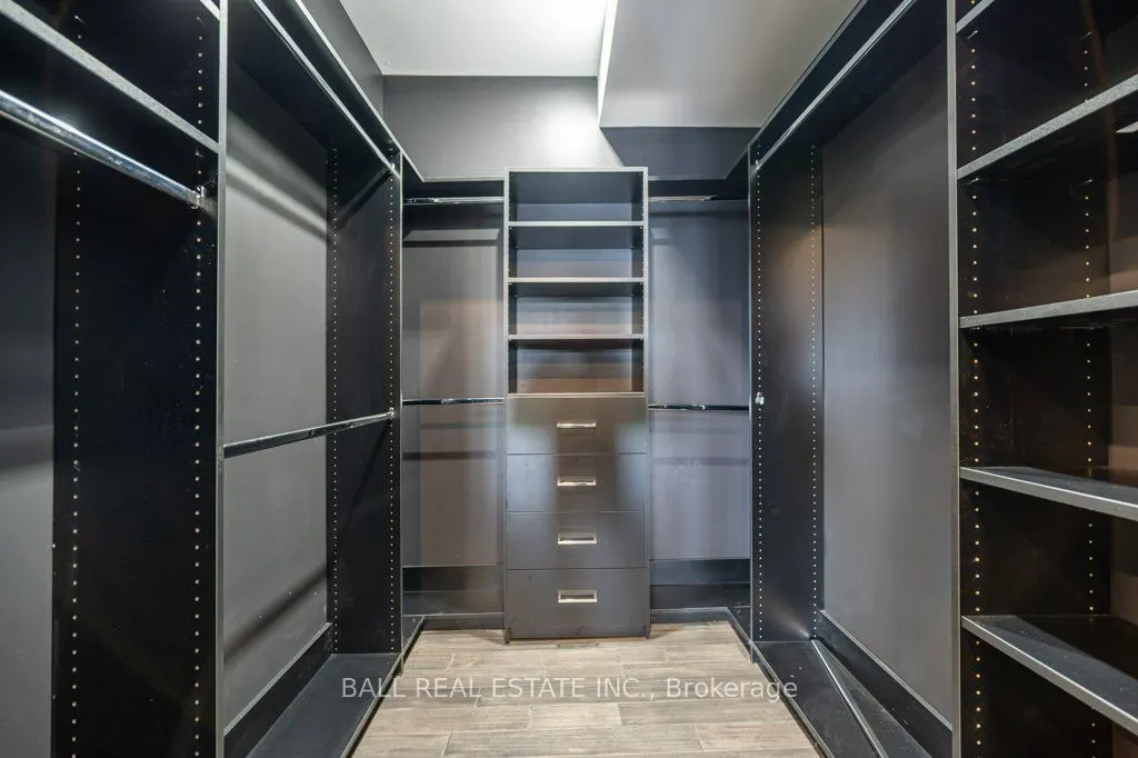 1432 Abrams Road