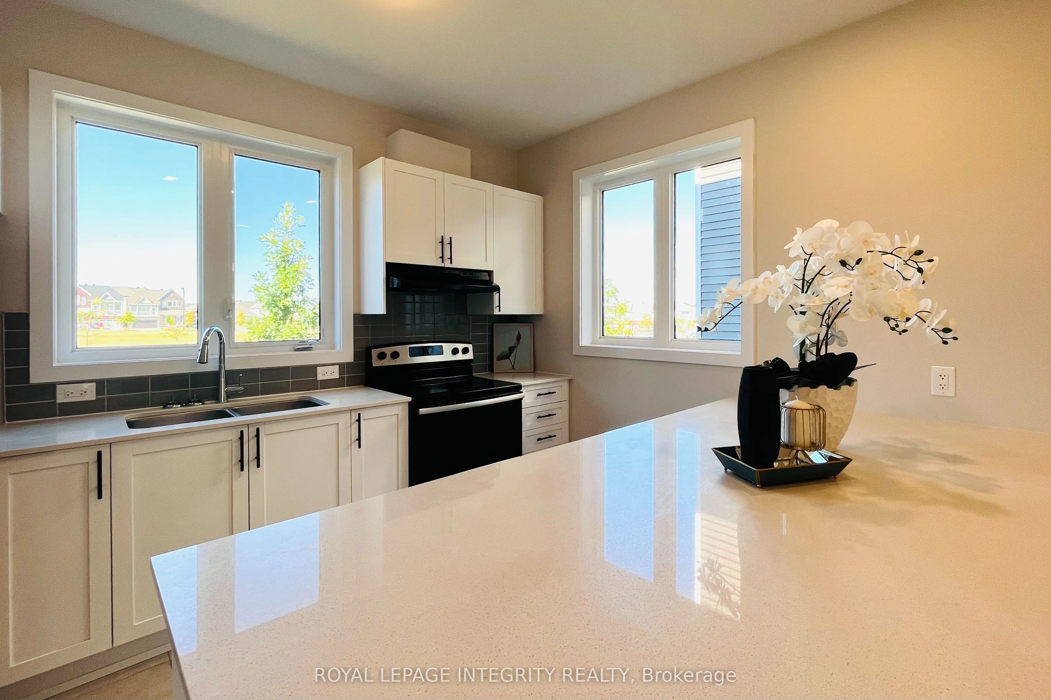 324 Canadensis Lane