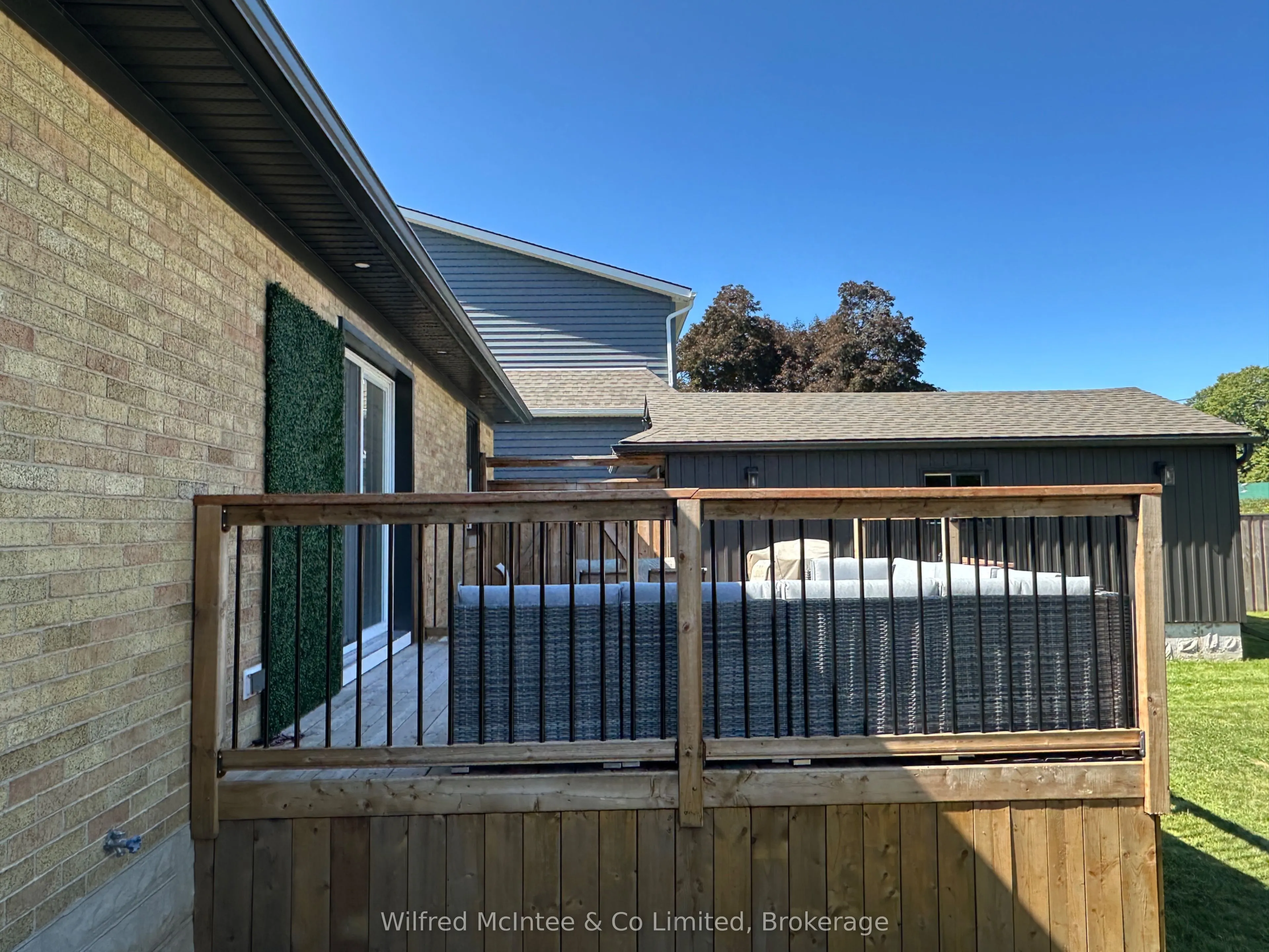 166 Cornwall Street