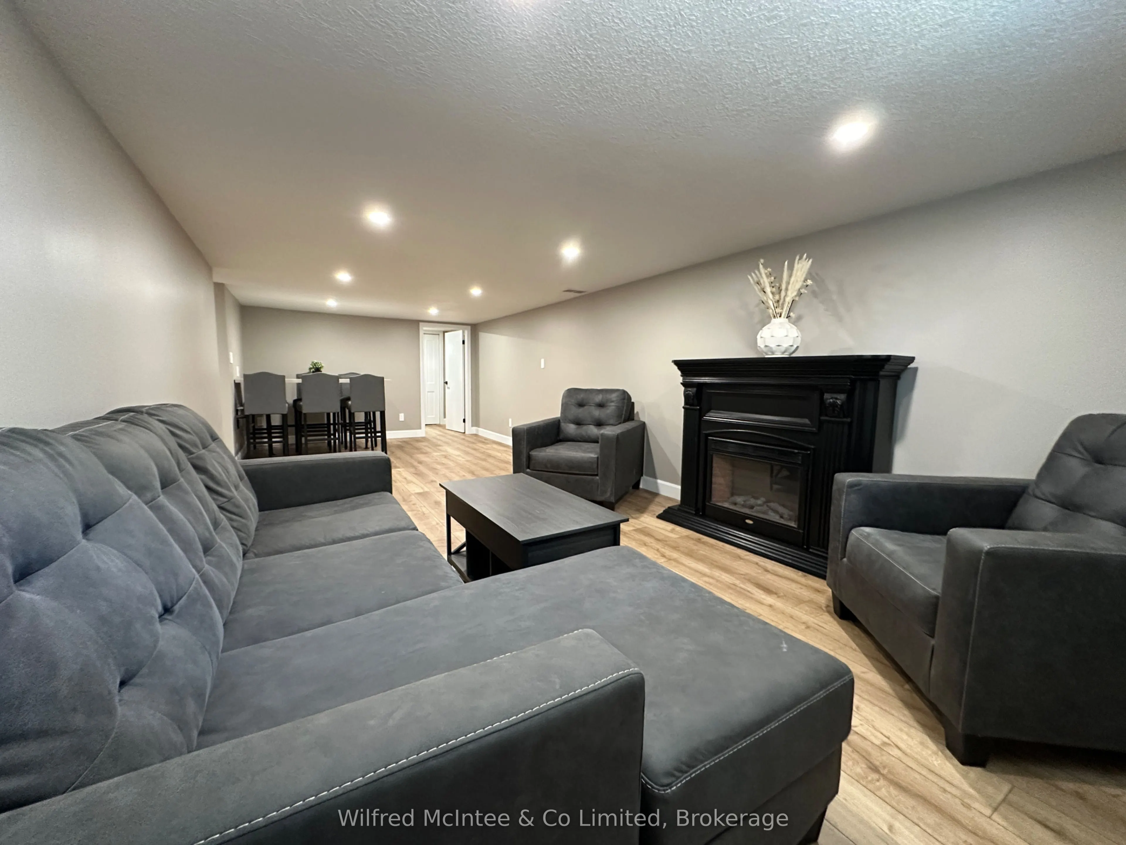 166 Cornwall Street