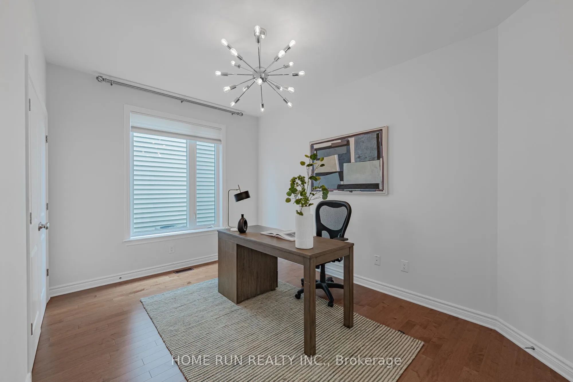 609 Triangle Street