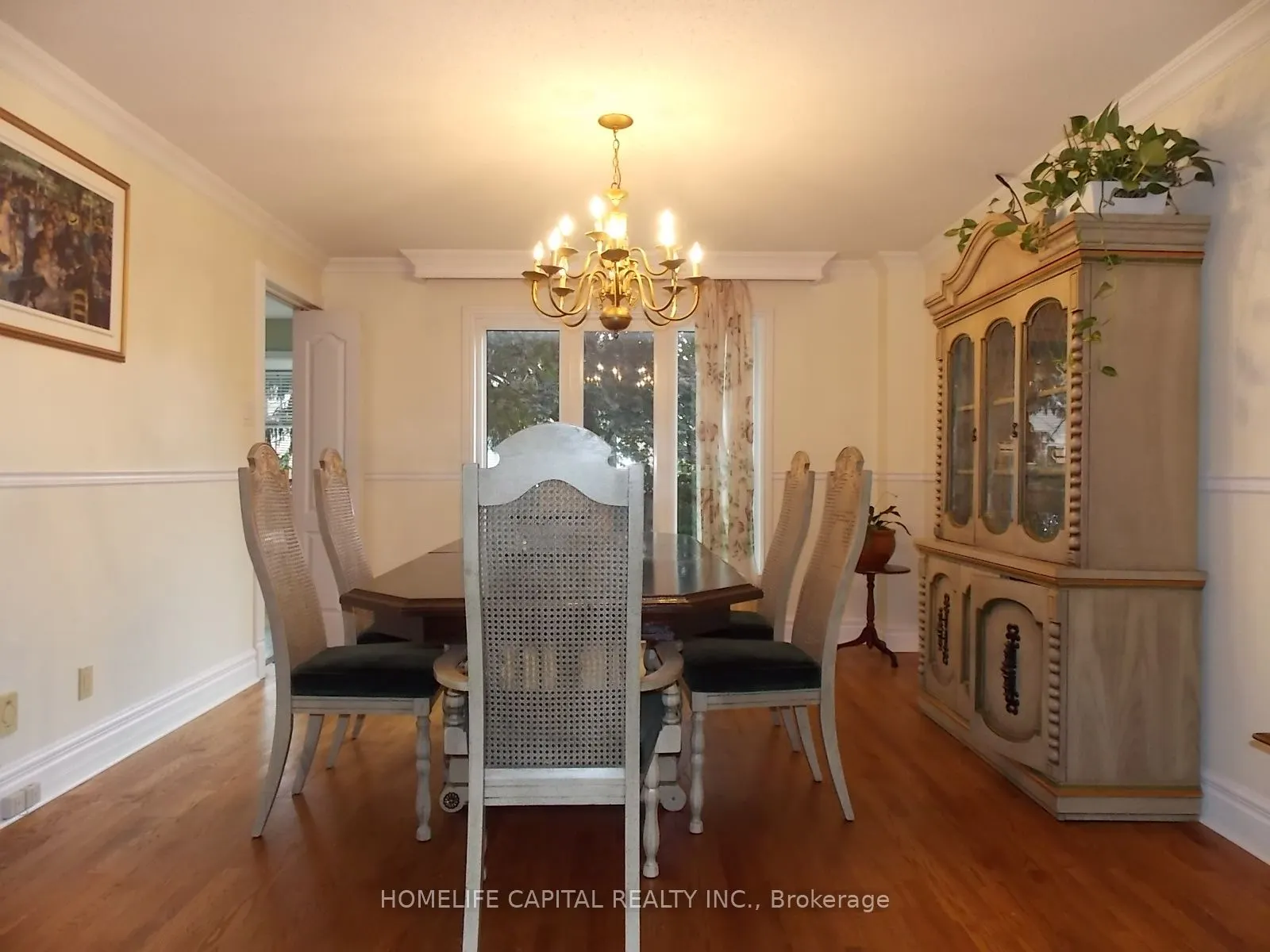 1804 Robinwood Place