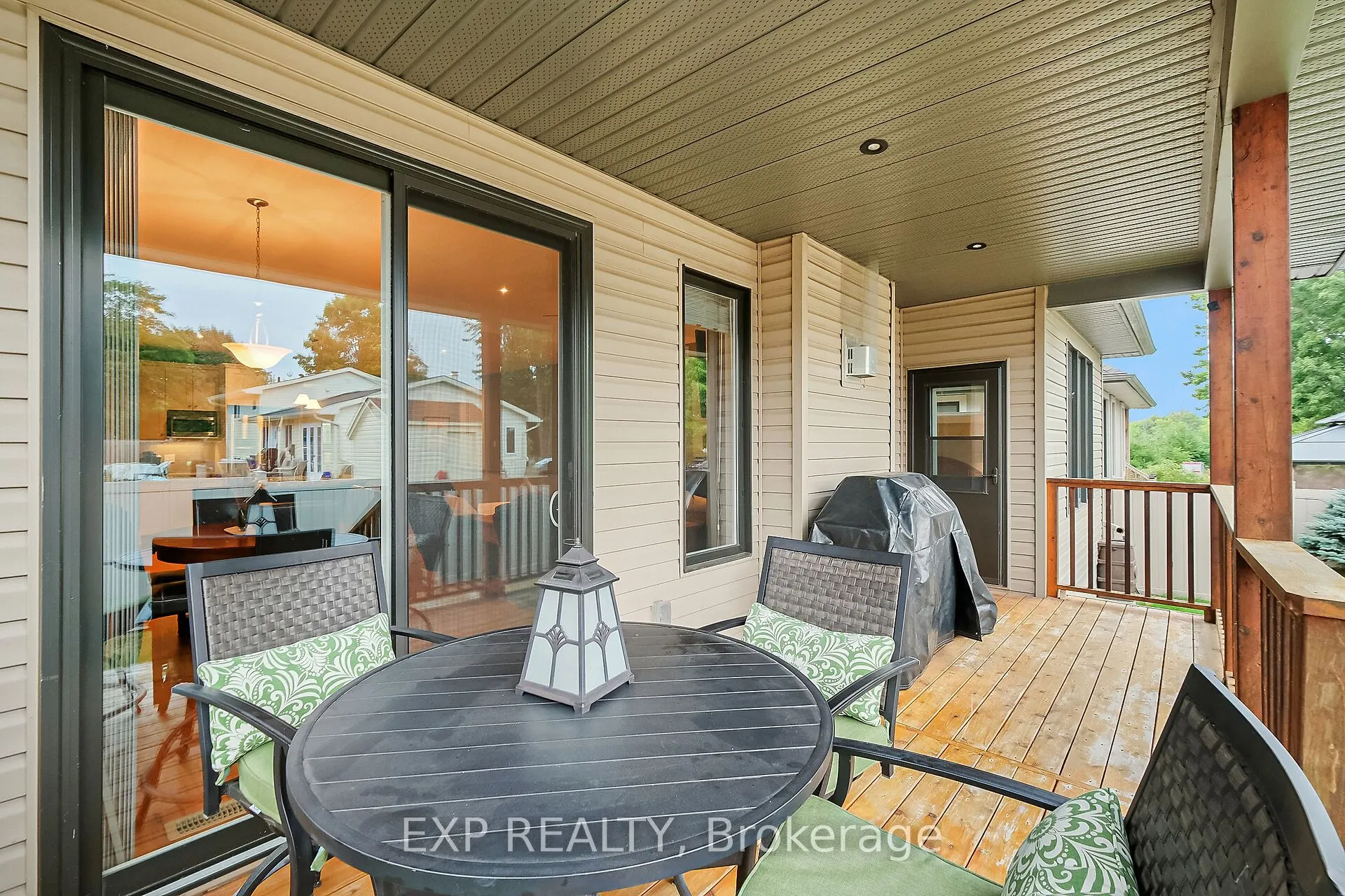 591 Robert Hill Street