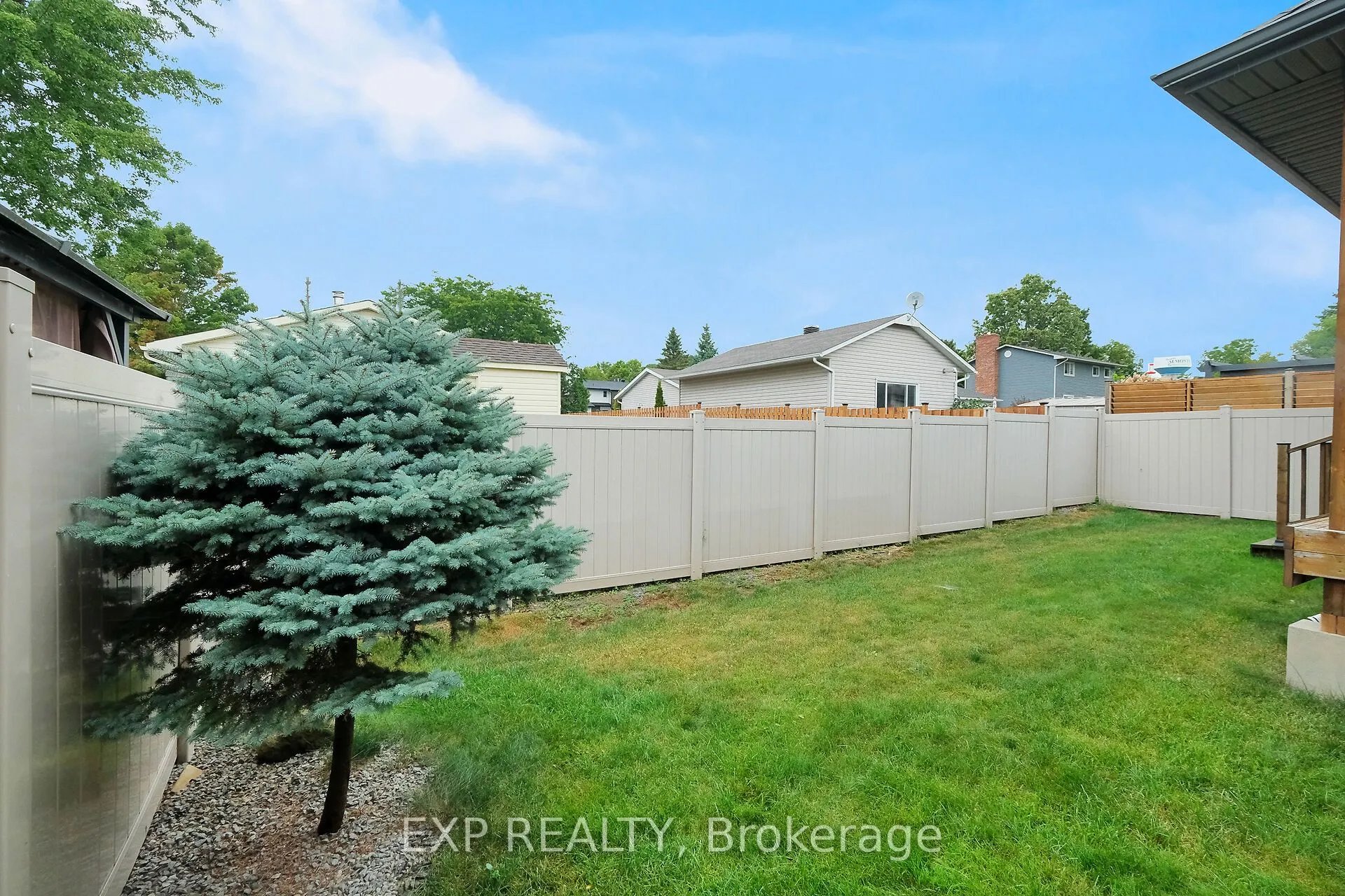591 Robert Hill Street