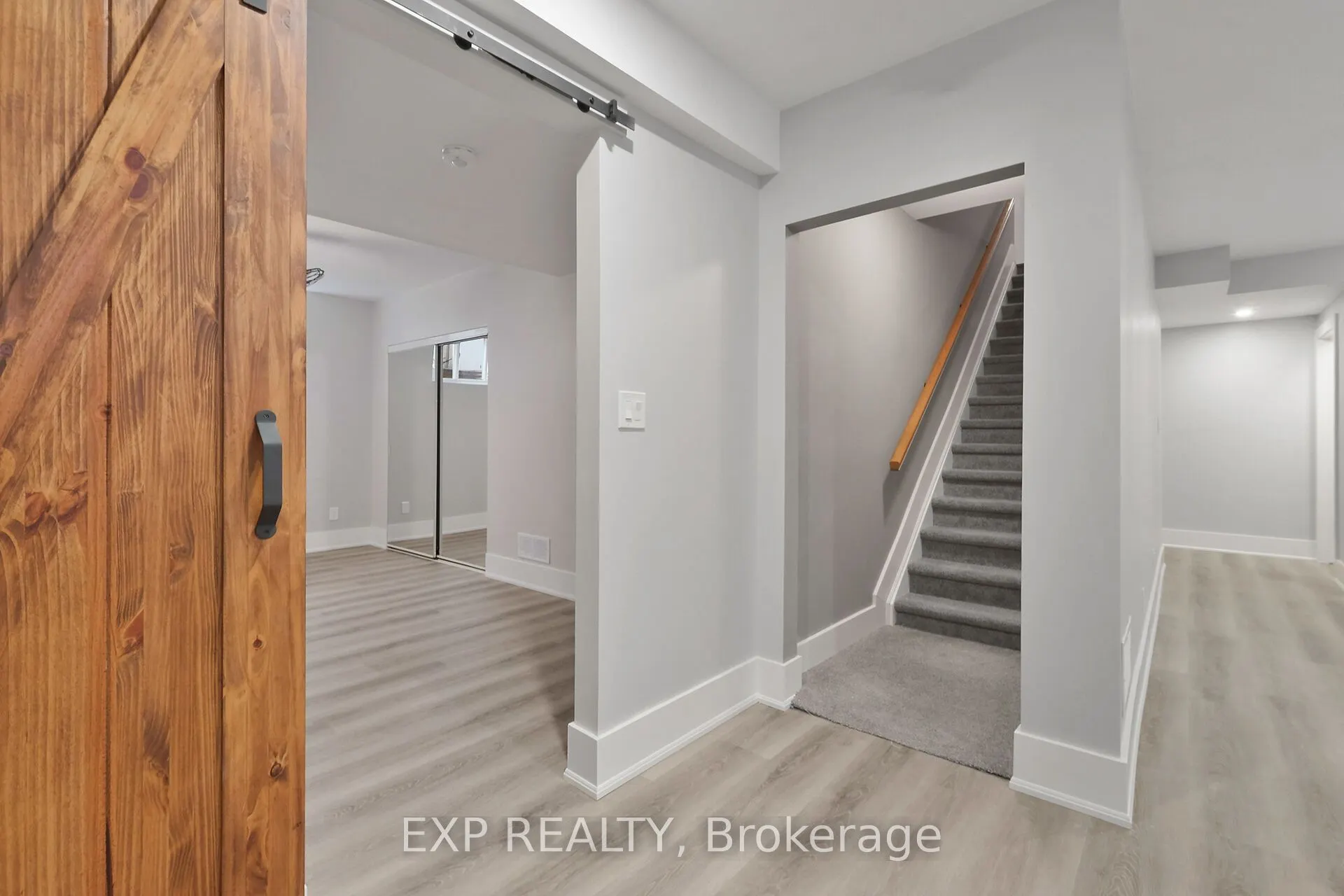 591 Robert Hill Street