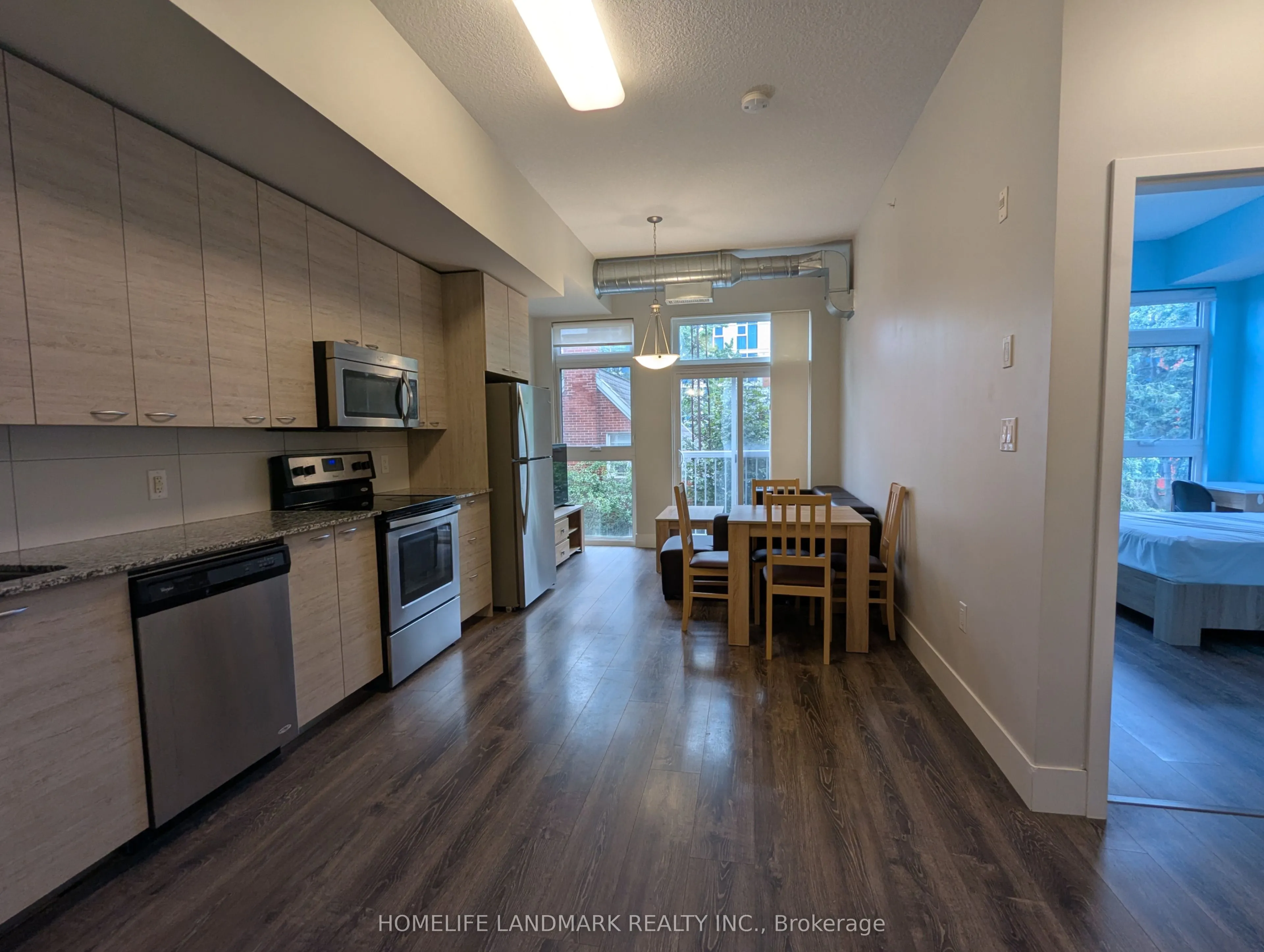 253 Albert Street, #302