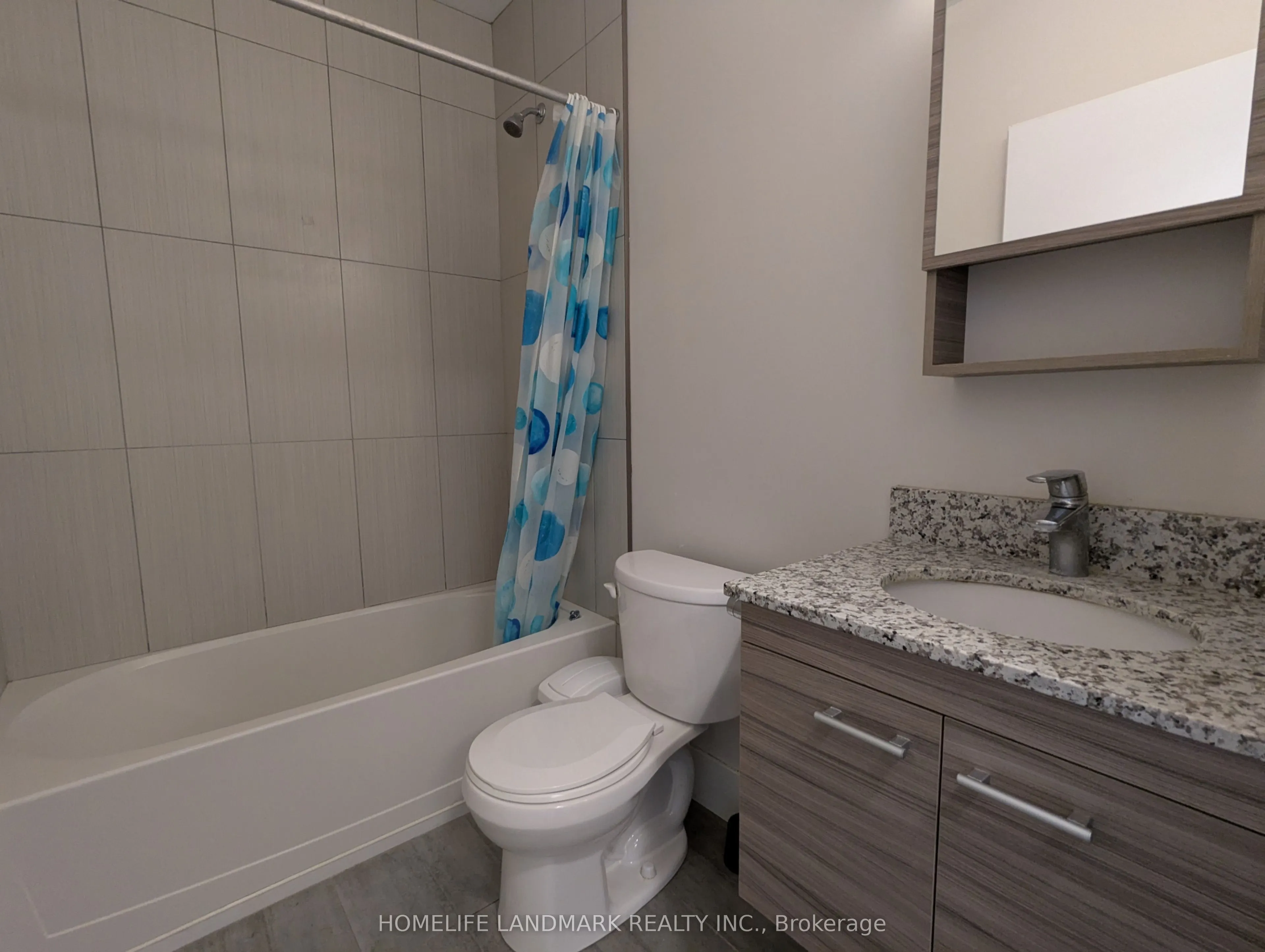 253 Albert Street, #302