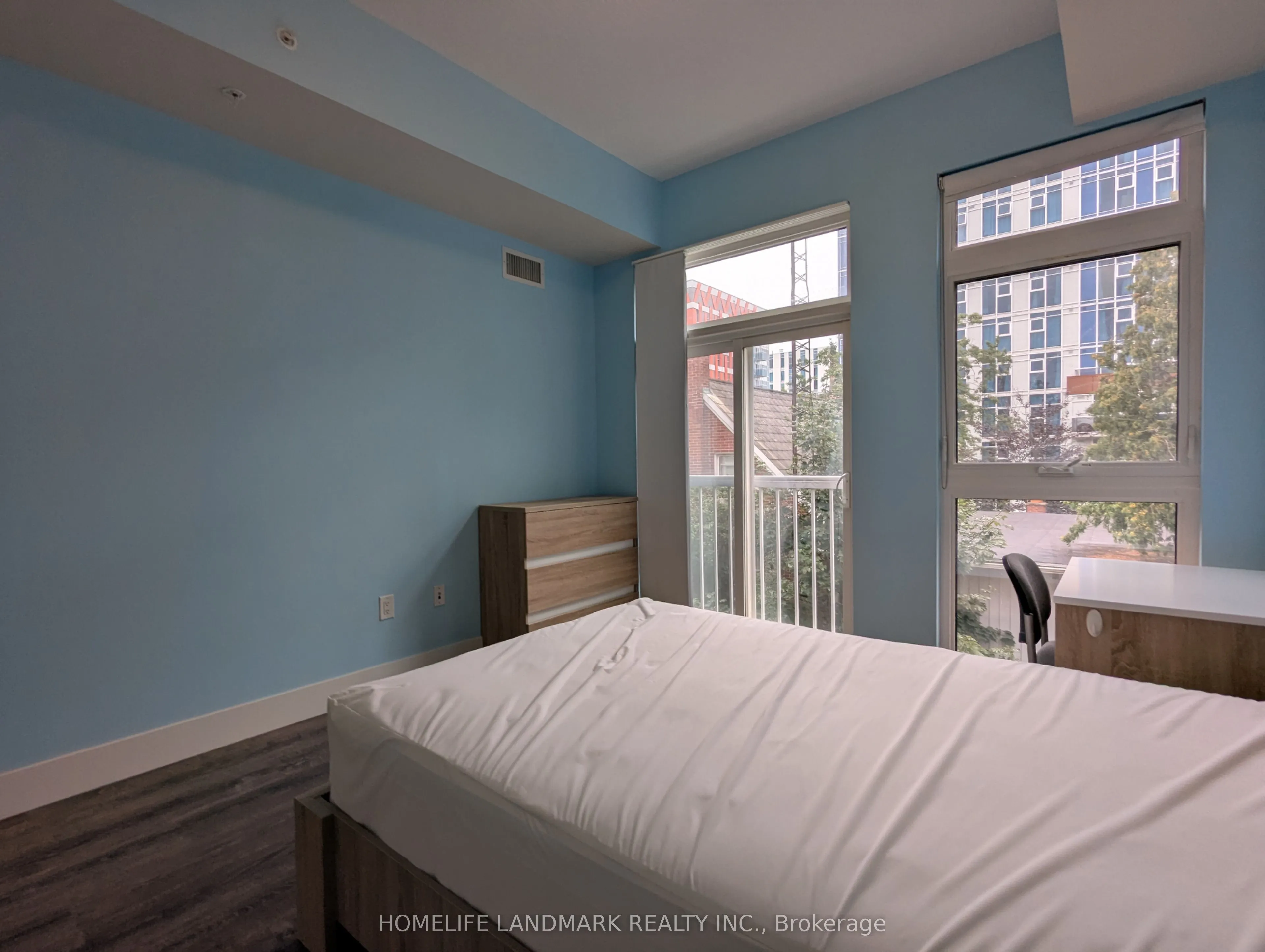 253 Albert Street, #302