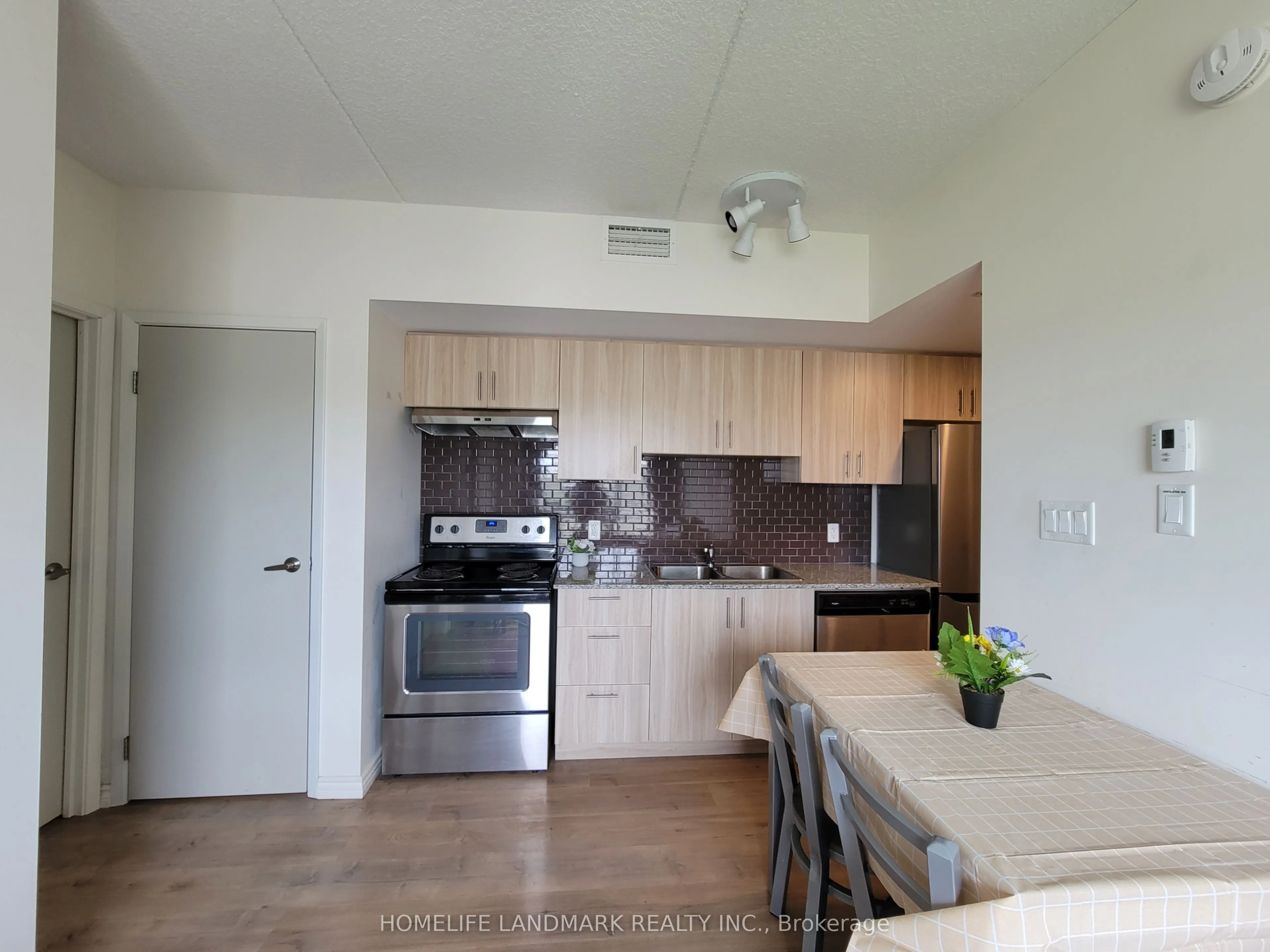 275 Larch Street, #G401