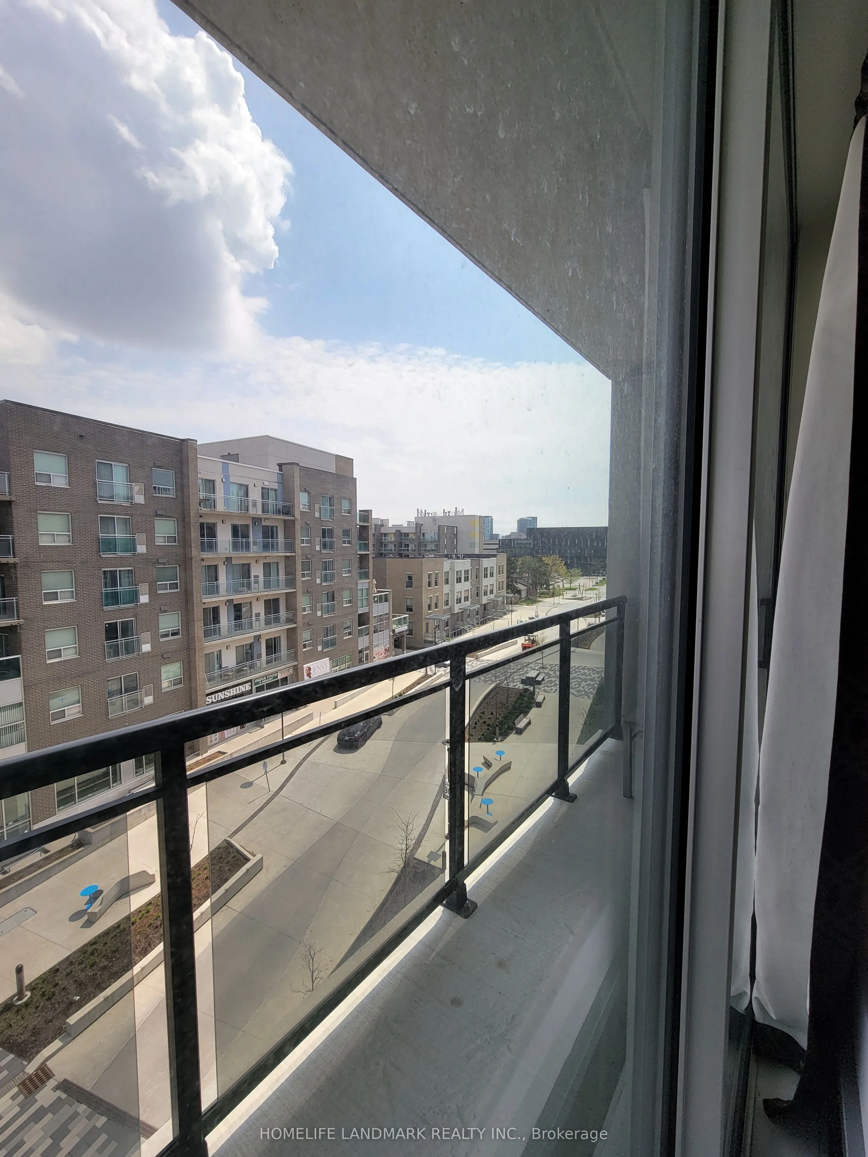 275 Larch Street, #G401