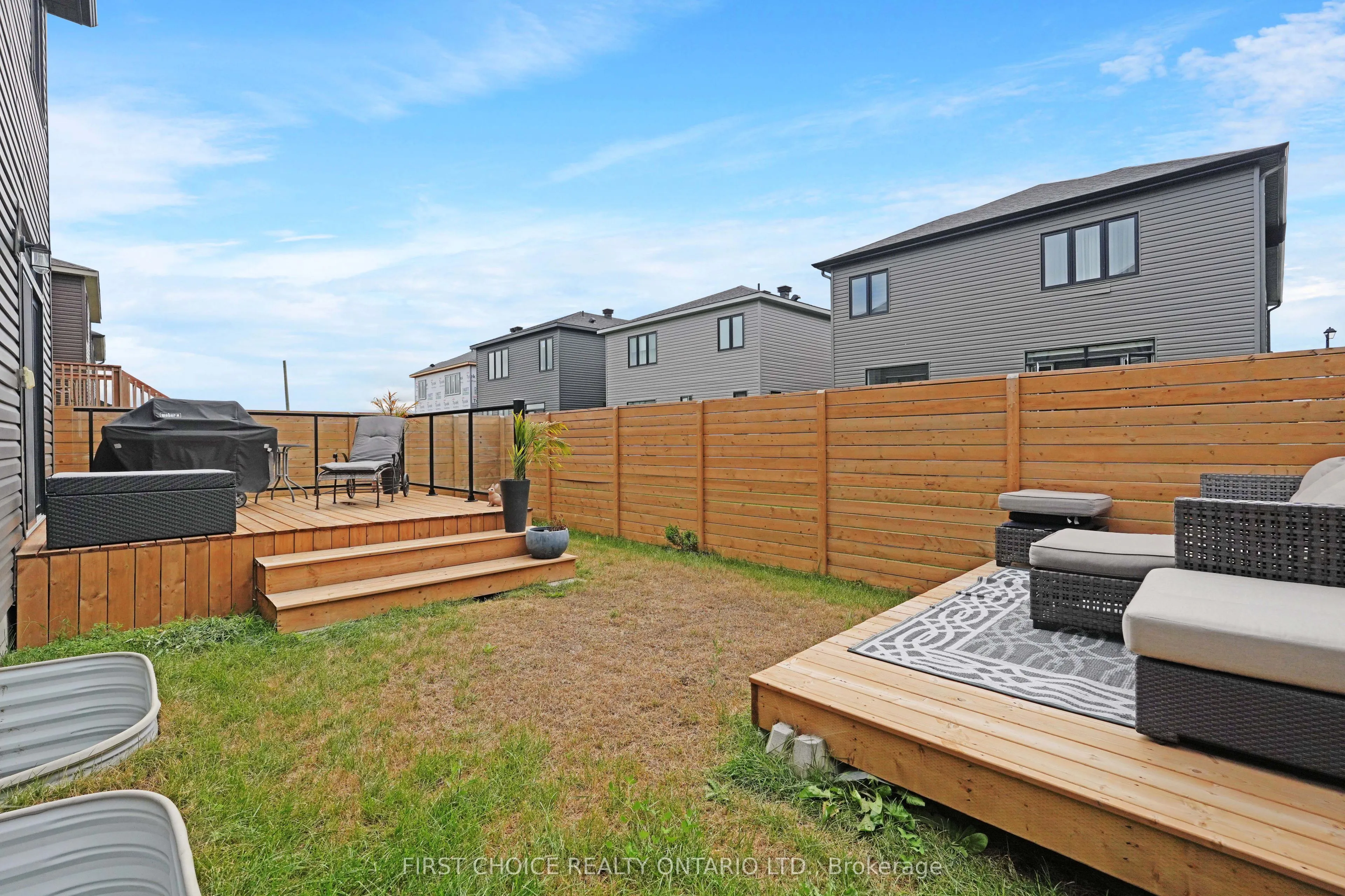 605 Ribbon Street
