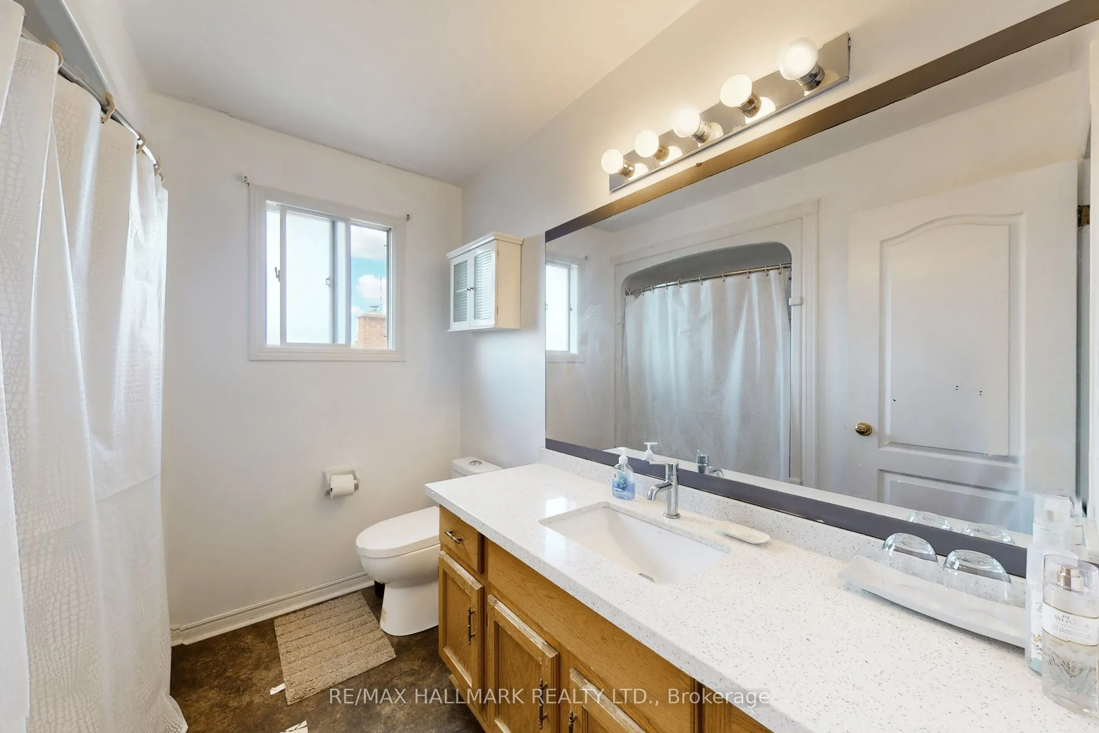 7863 Alfred Street