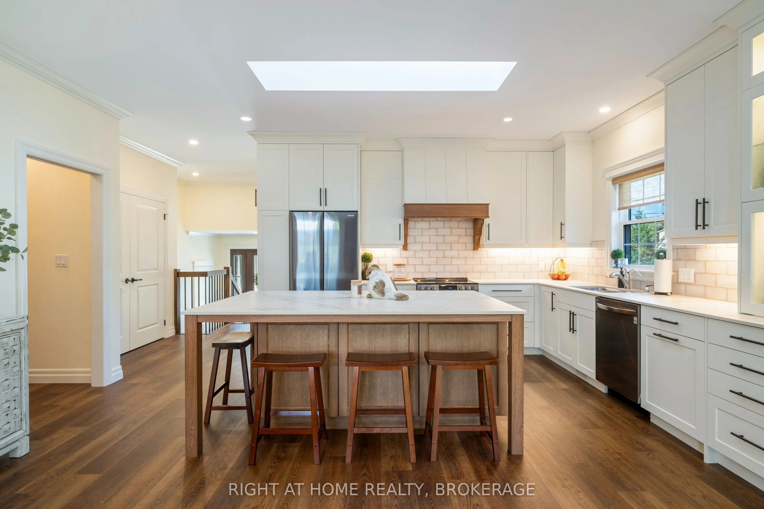 32B Dorothy Street