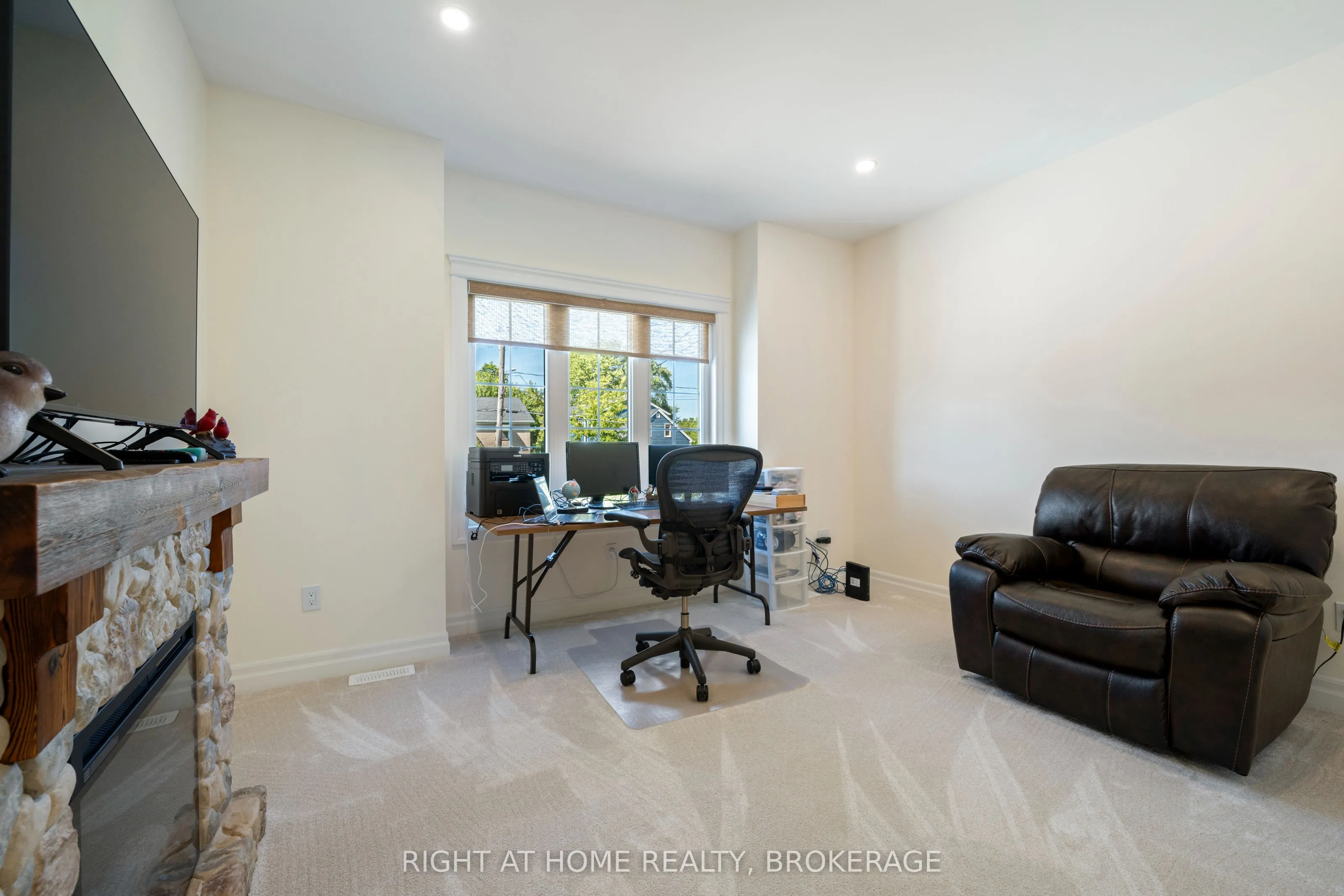 32B Dorothy Street
