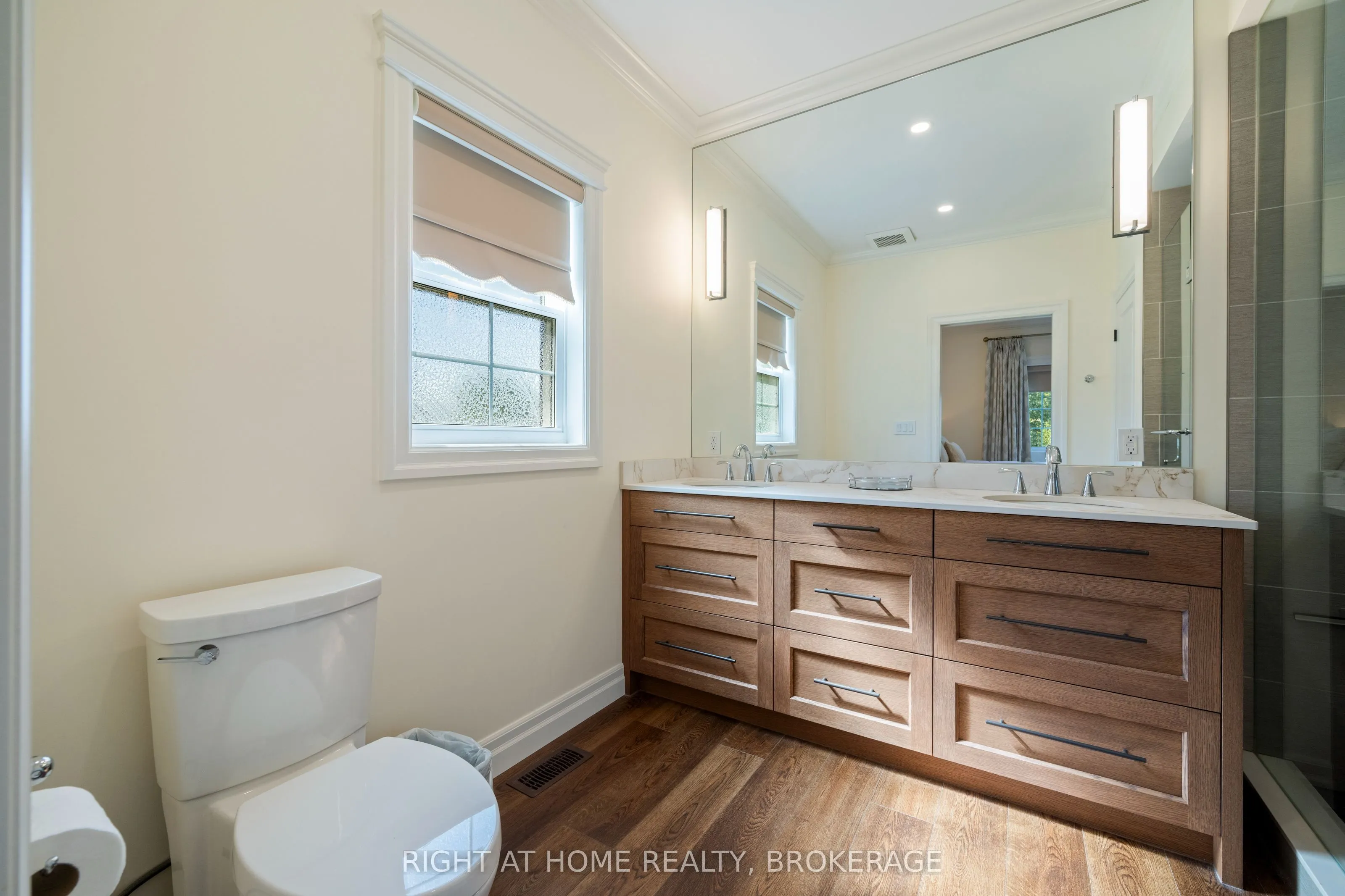 32B Dorothy Street