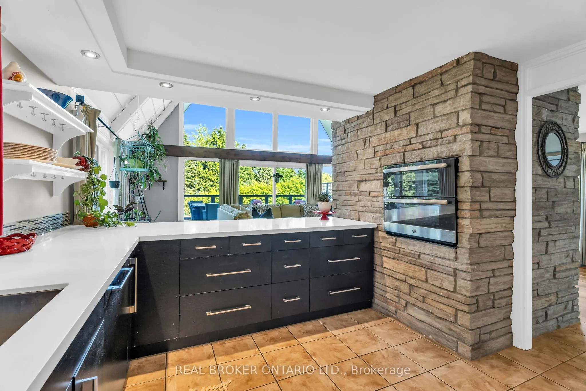 7 Victoria Heights