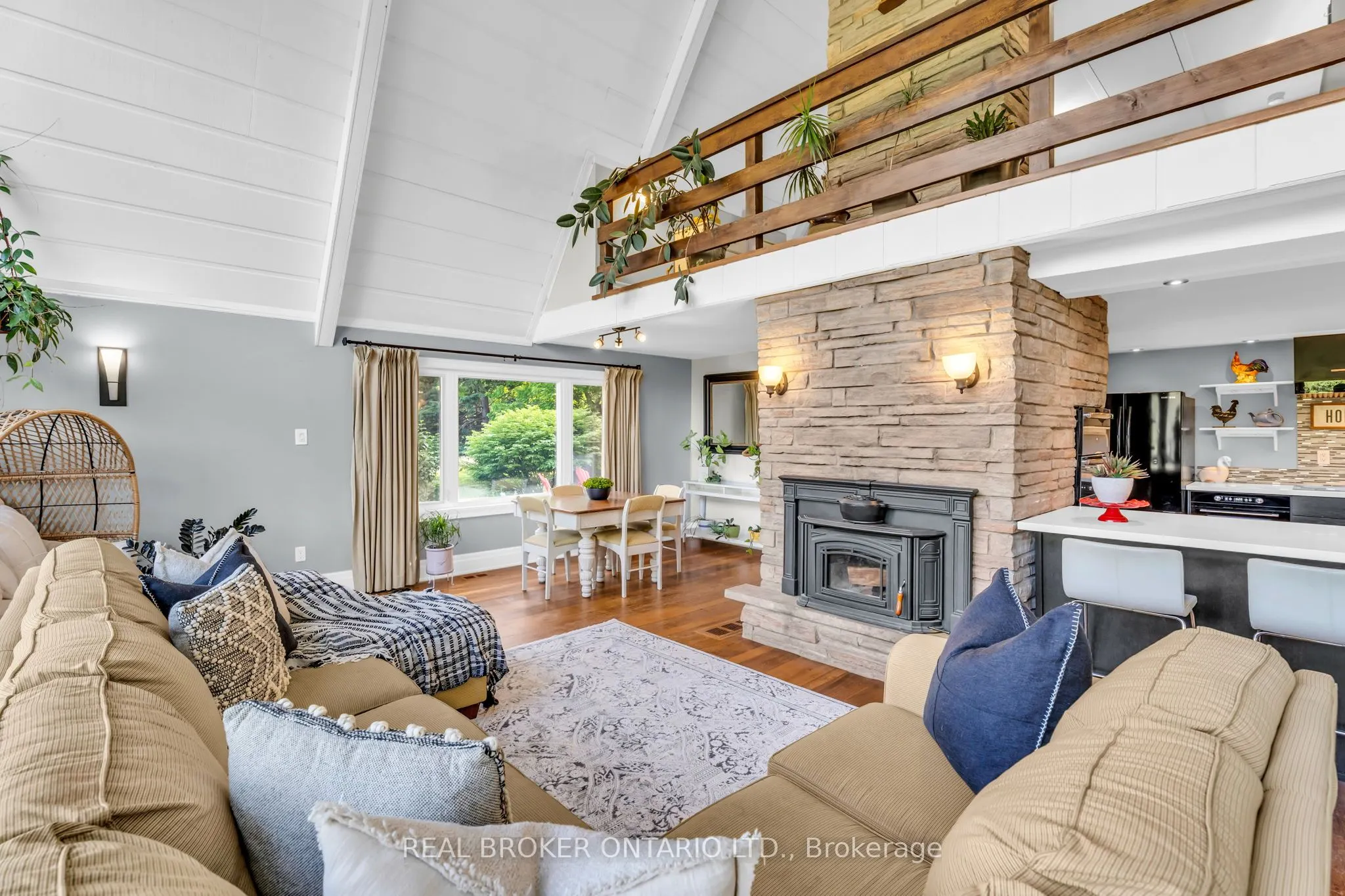 7 Victoria Heights