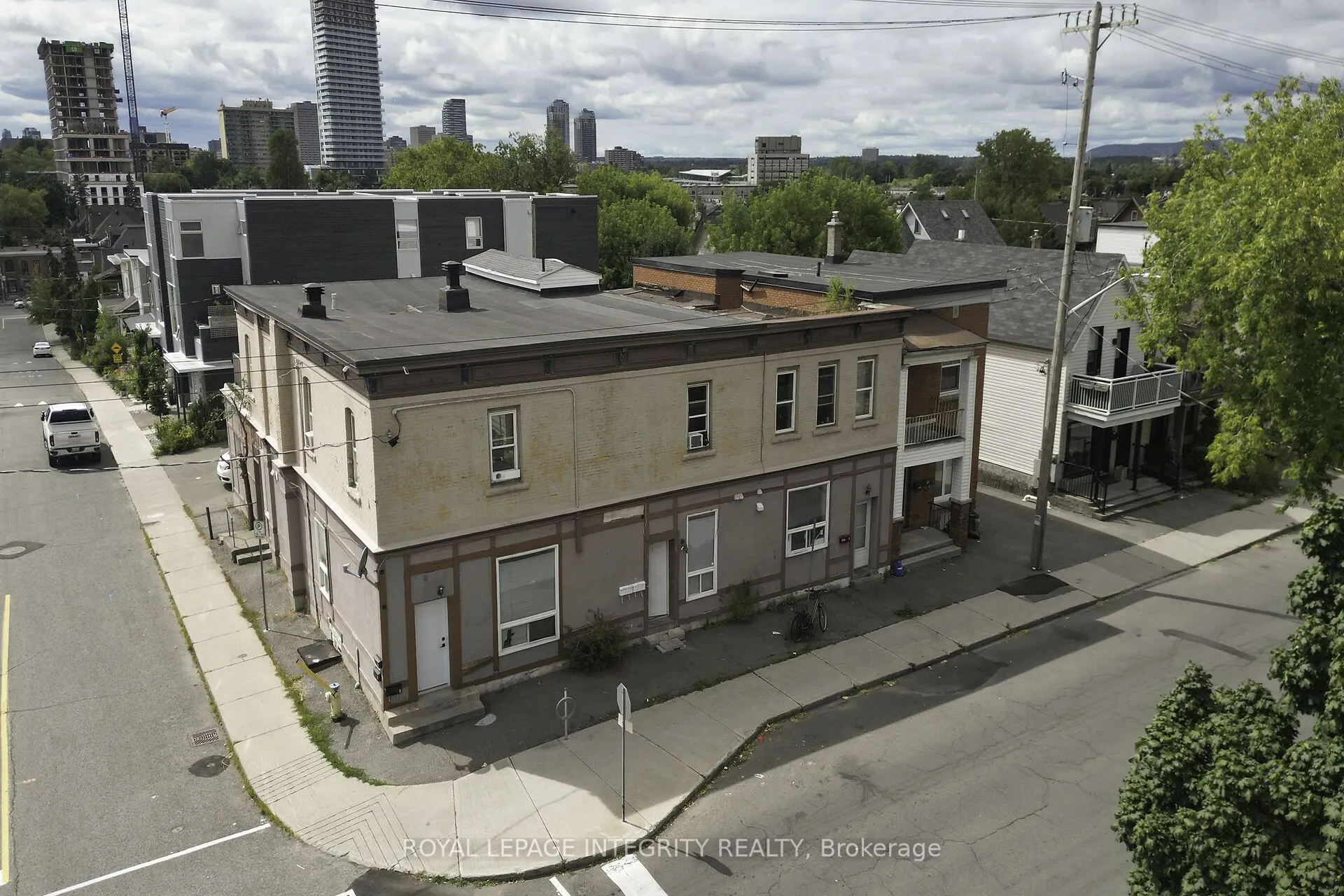 202 Rochester Street, #6