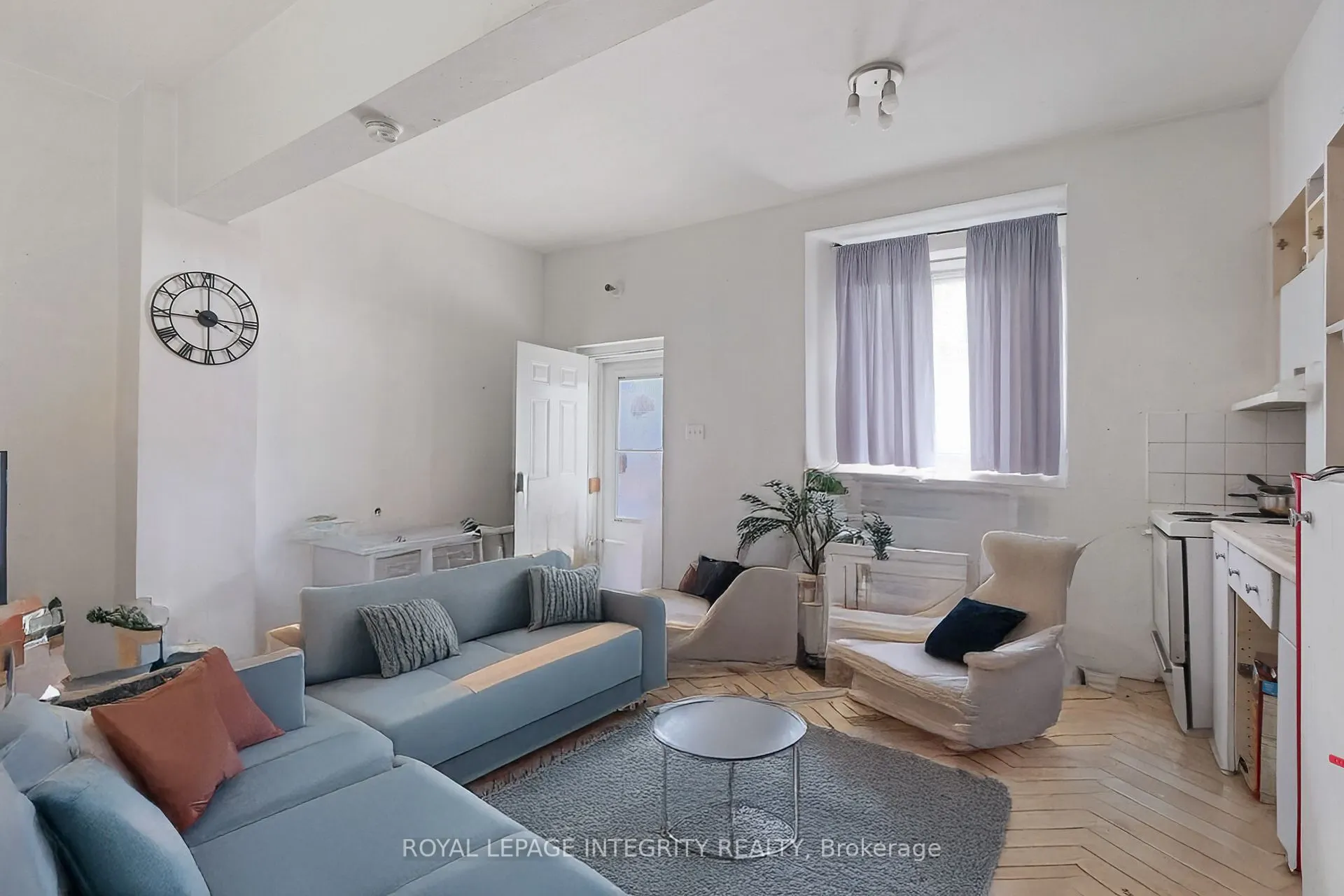 202 Rochester Street, #6